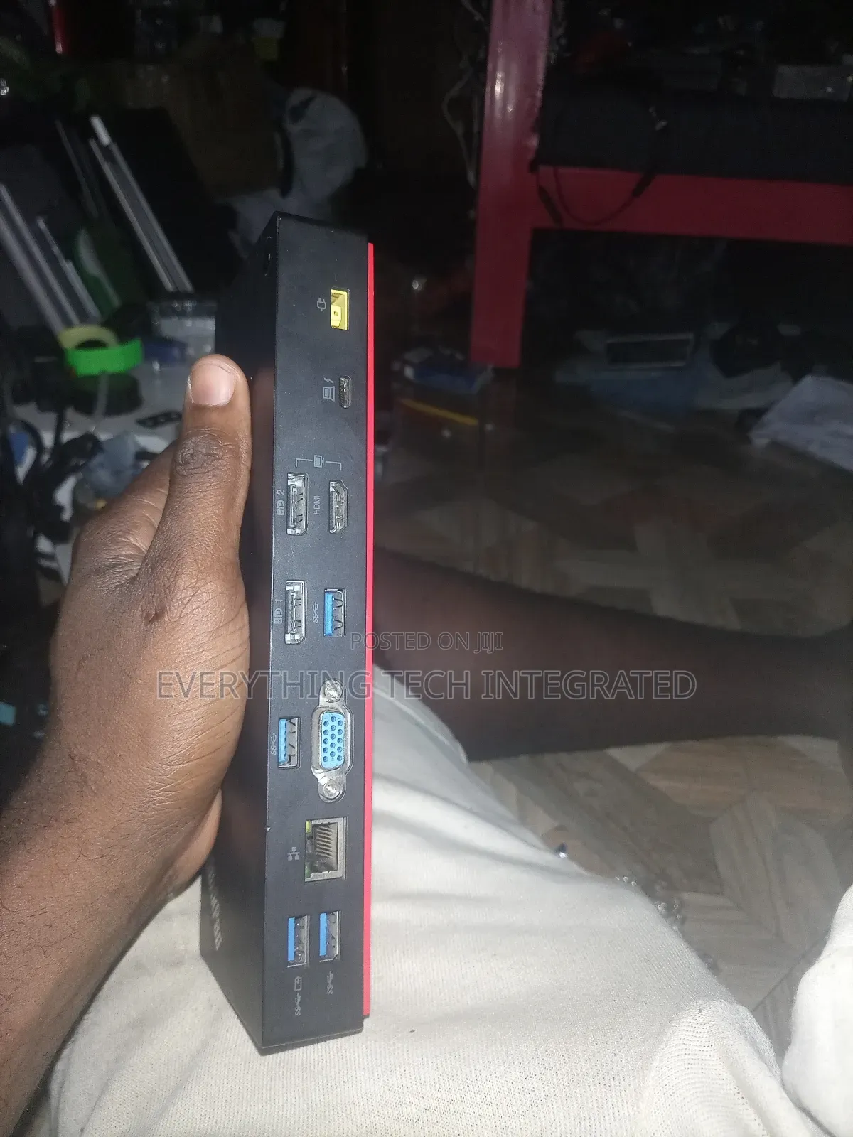 398 Lenovo Thinkpad Thunderbolt 3 Docking Station