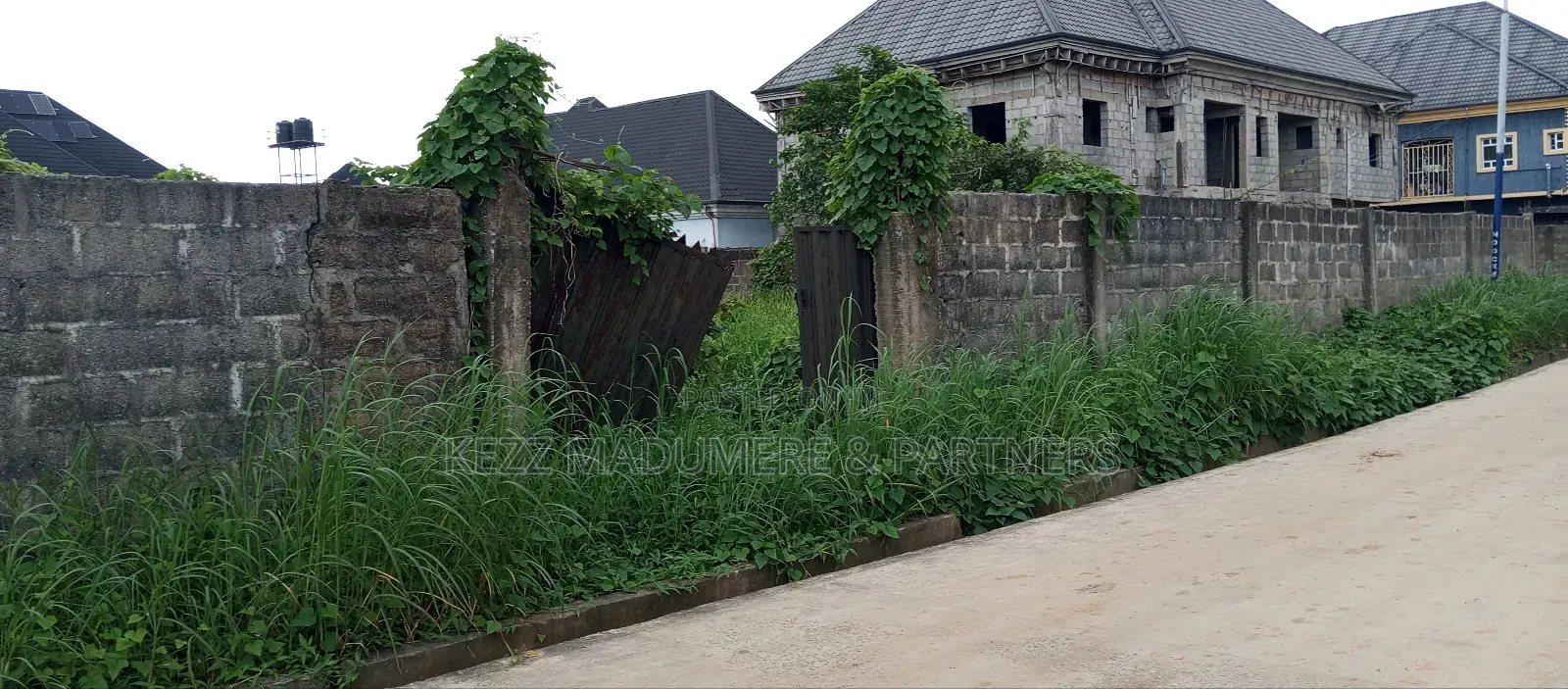For Sale: 4 Fenced Plots at Cocaine Estate, Rumuogba , Ph