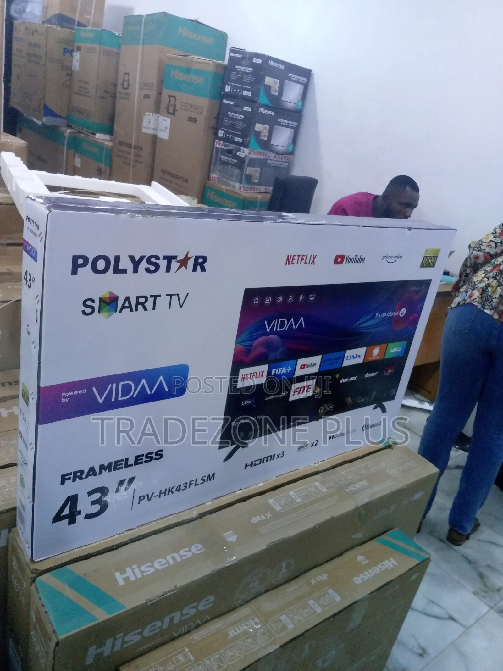 Vidda Powered 43" Polystar Smart TV
