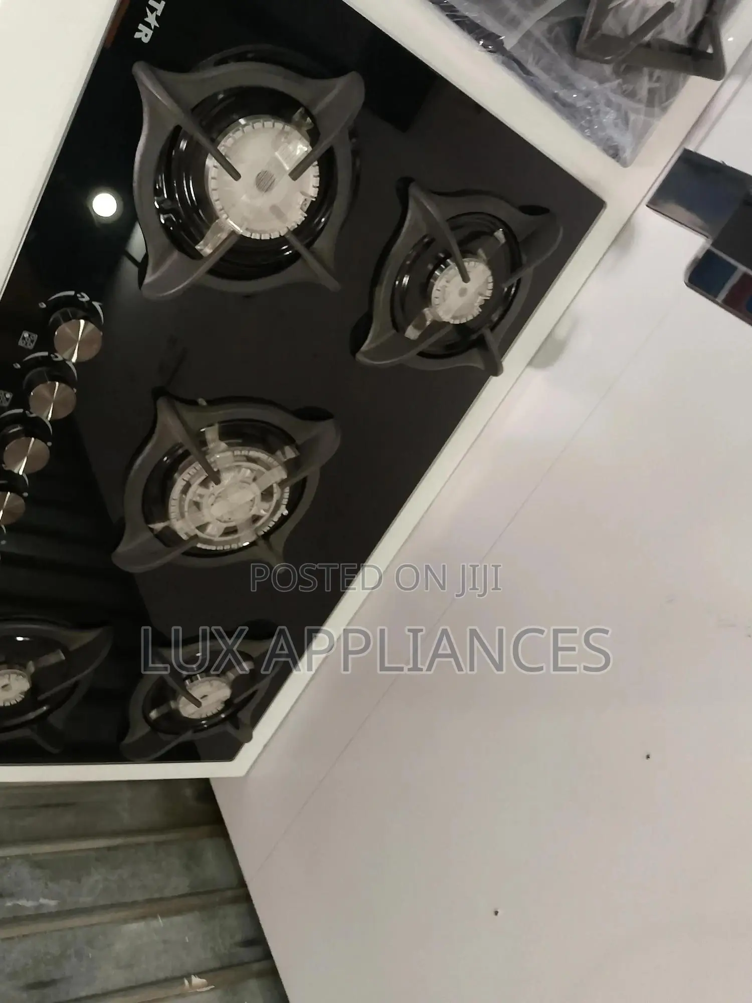 The Brand New Polystar 5 Burner Gas Cooker