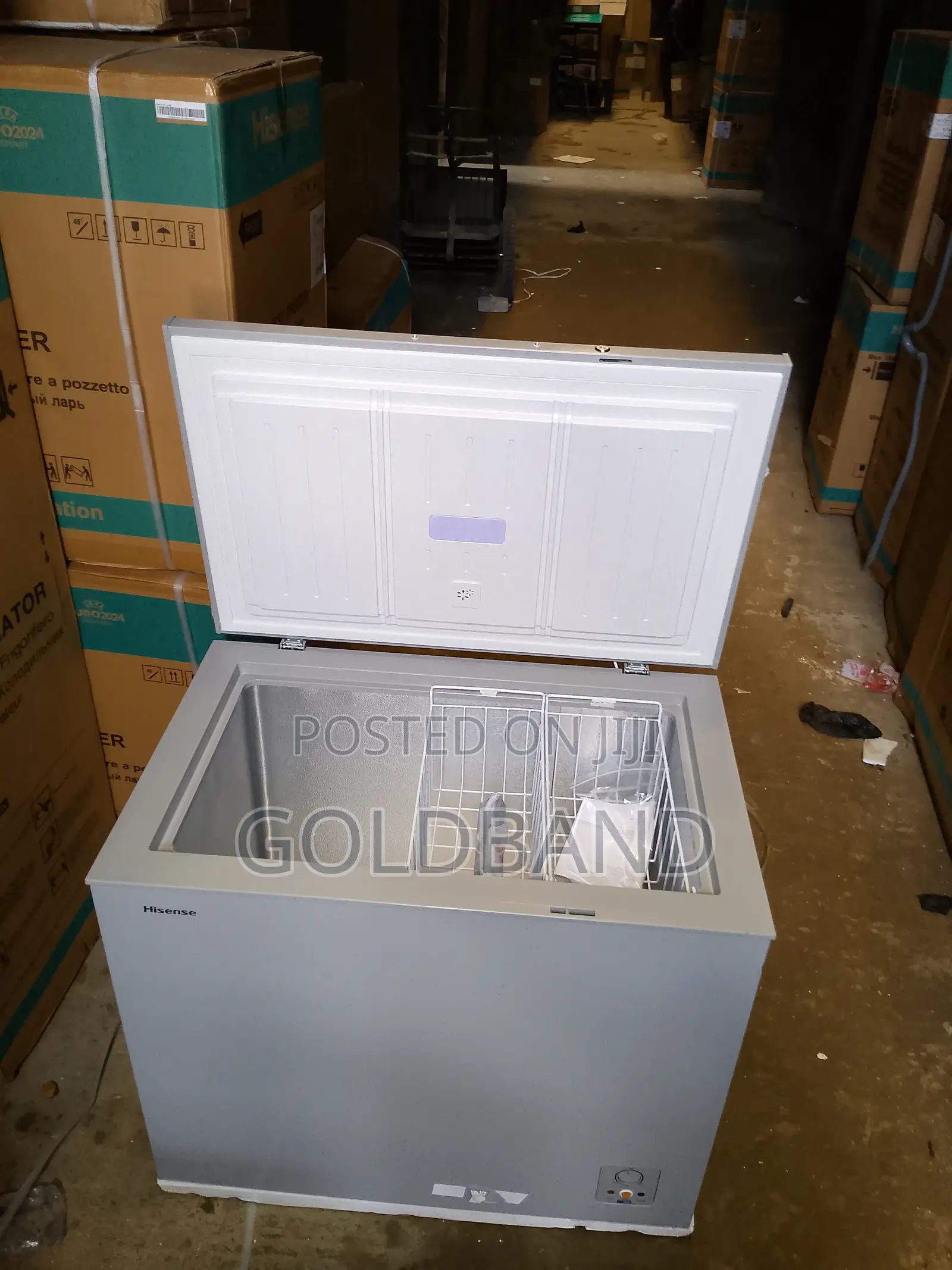 The Avaliable 217L Hisense Chest Freezer "Fc370sh"