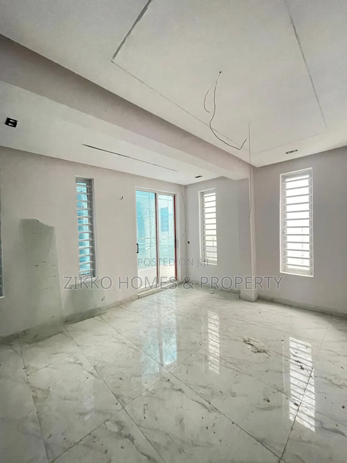 2bdrm Apartment in Lekki for sale