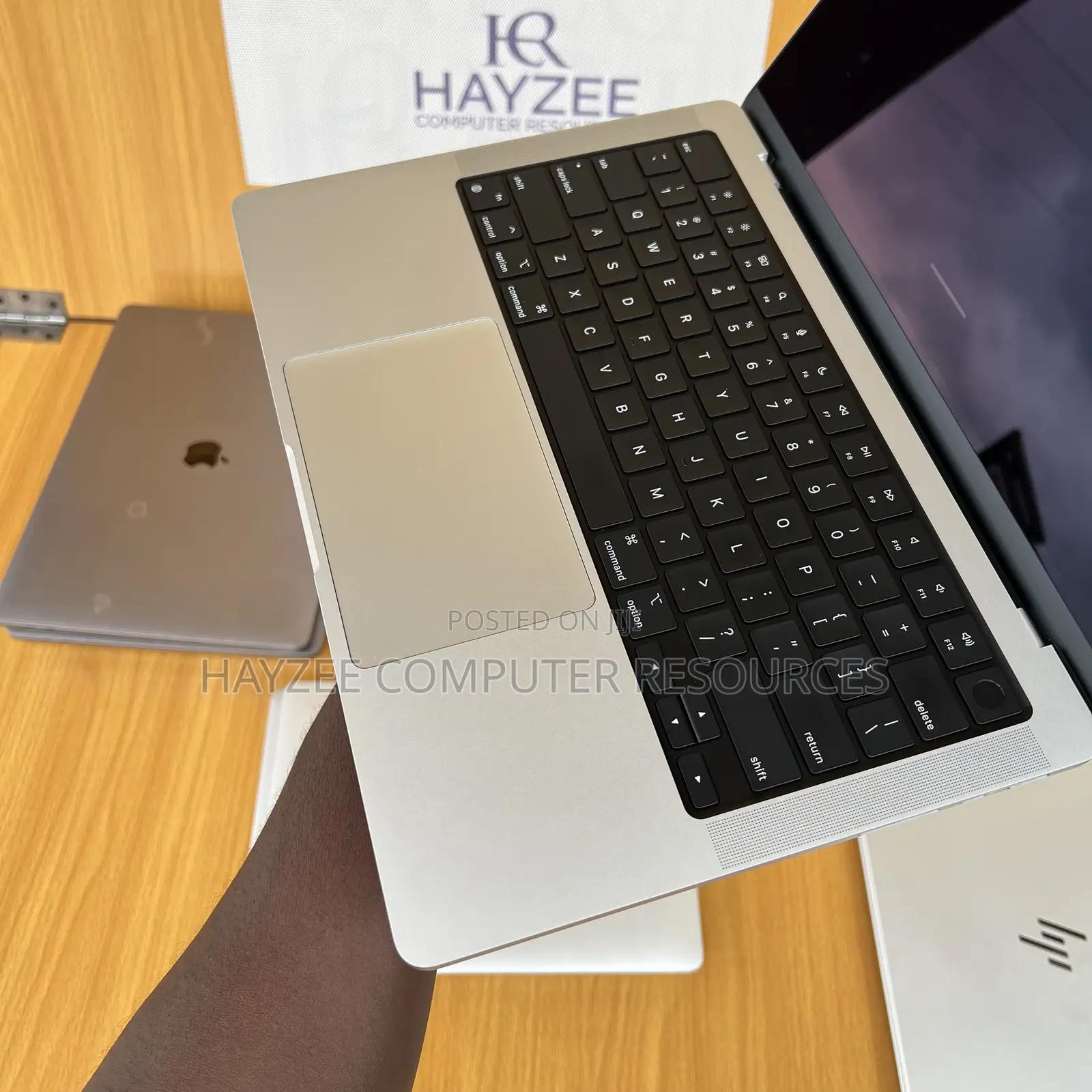 Laptop Apple MacBook Pro 2023 M2 16GB Apple M2 SSD 512GB