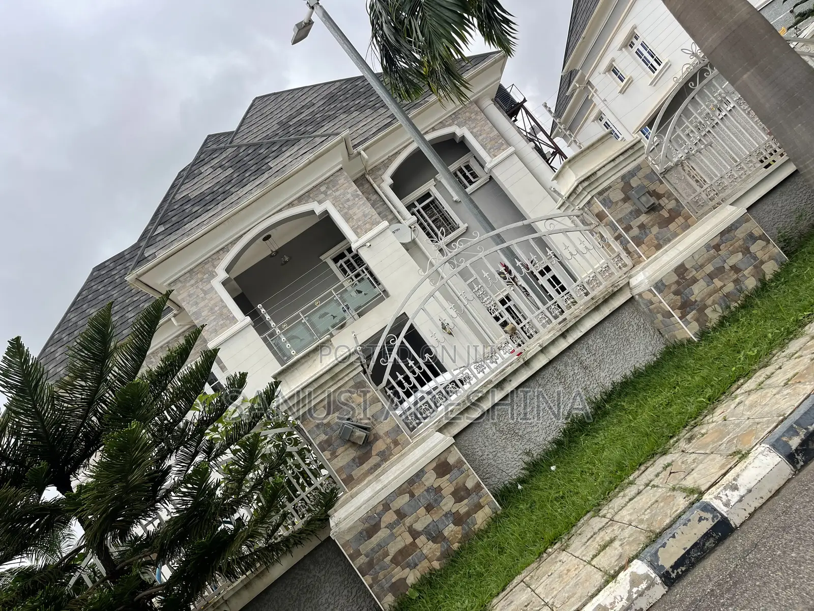 5bdrm Duplex in Gwarimpa Estate, Gwarinpa for sale