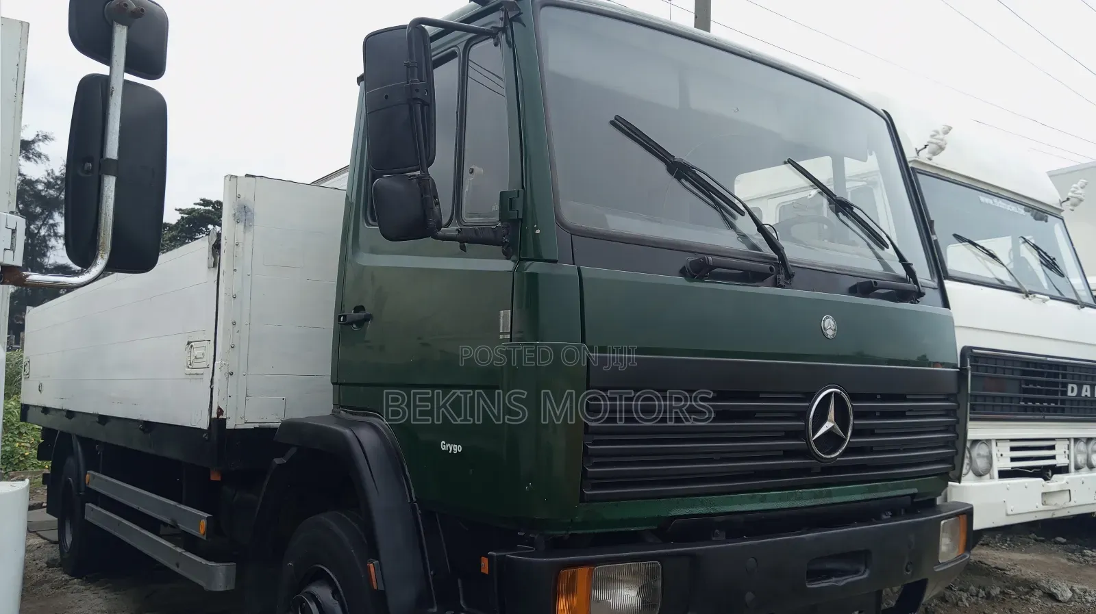 Foreign Used Mercedes-Benz.
