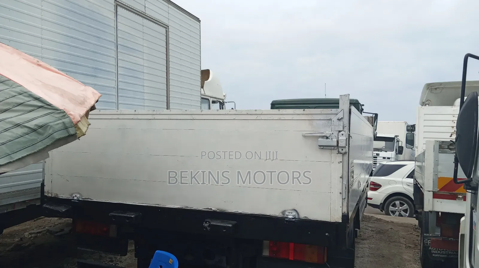 Foreign Used Mercedes-Benz.