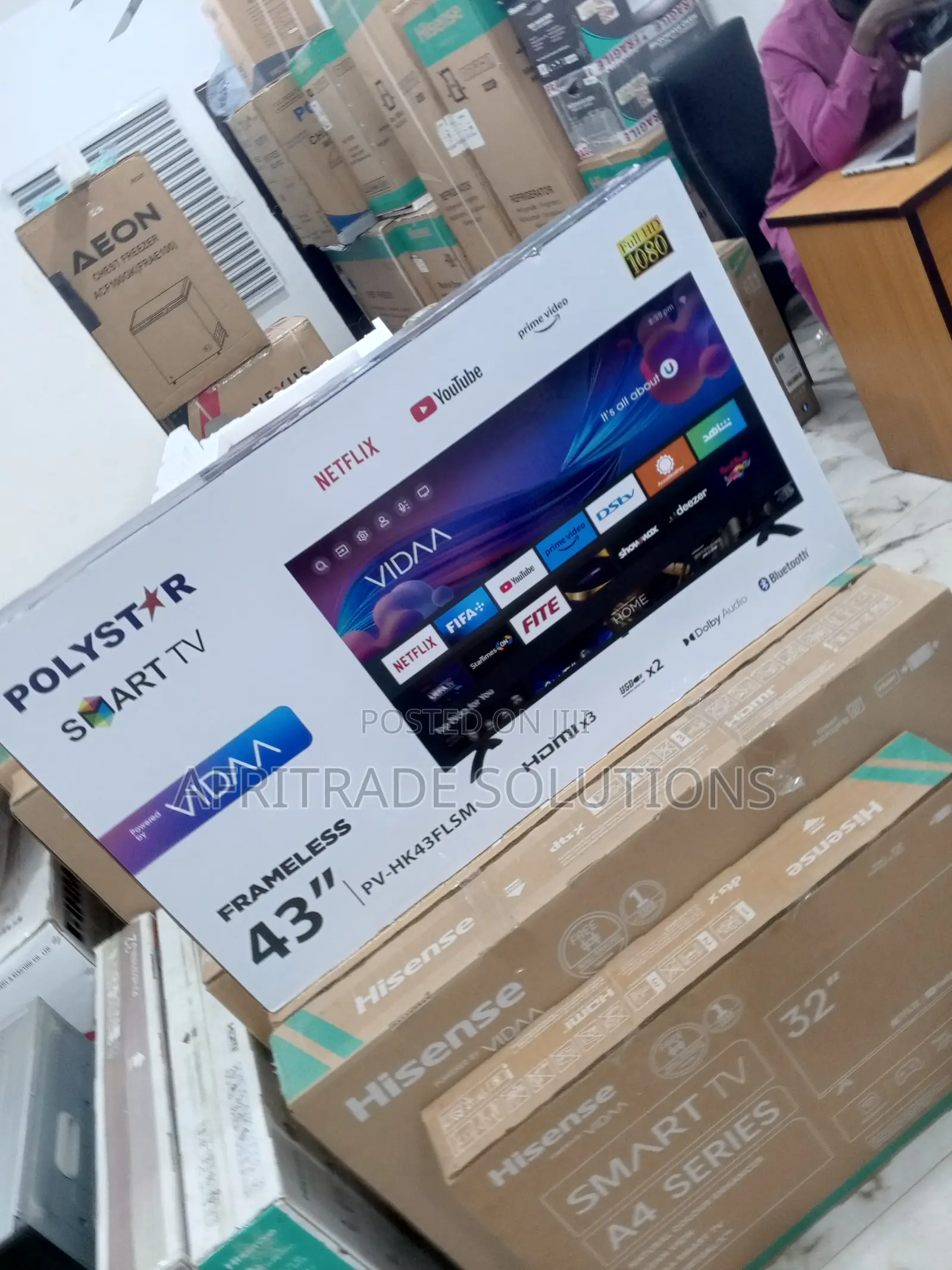 Durable Polystar 43” Smart Ultra HD TV