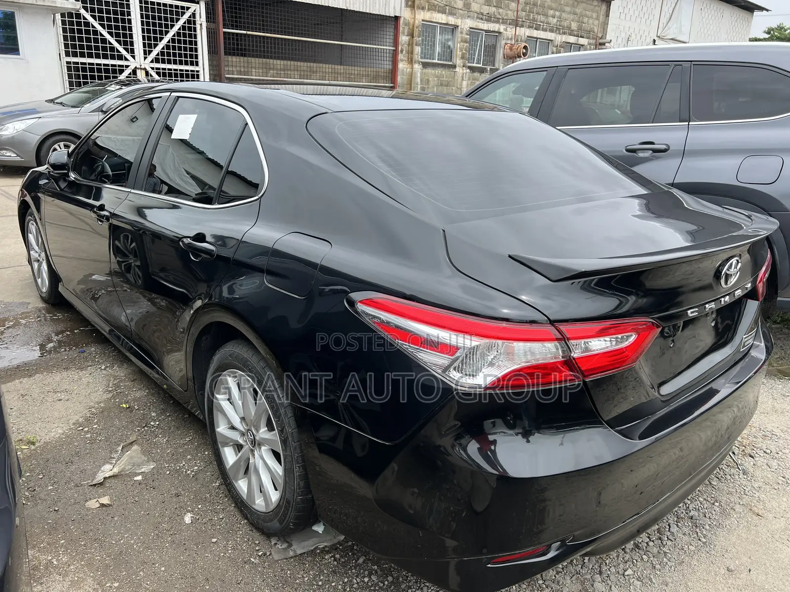 Toyota Camry LE (2.5L 4cyl 8A) 2019 Black