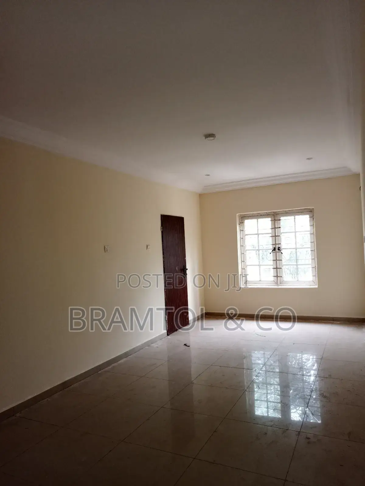 1bdrm Block of Flats in Life Camp for rent