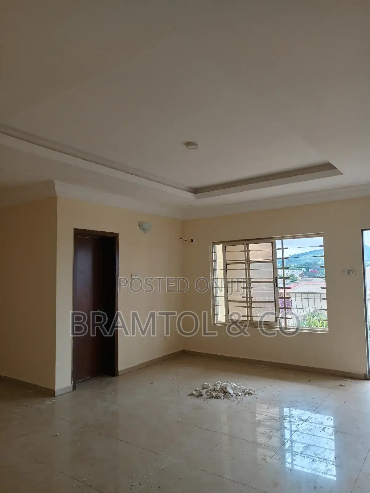 1bdrm Block of Flats in Life Camp for rent
