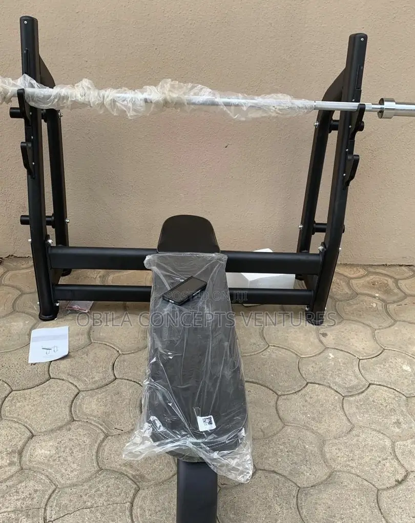 Commercial Olympic Flat Weight Lifting Bench