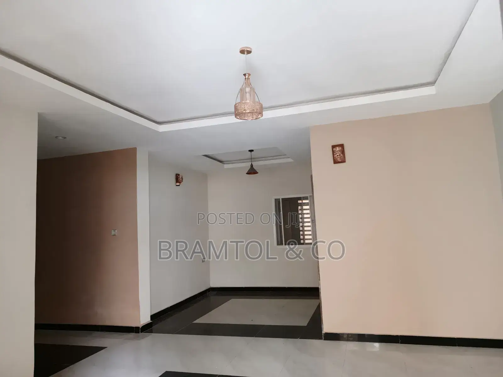3bdrm Block of Flats in Life Camp for rent
