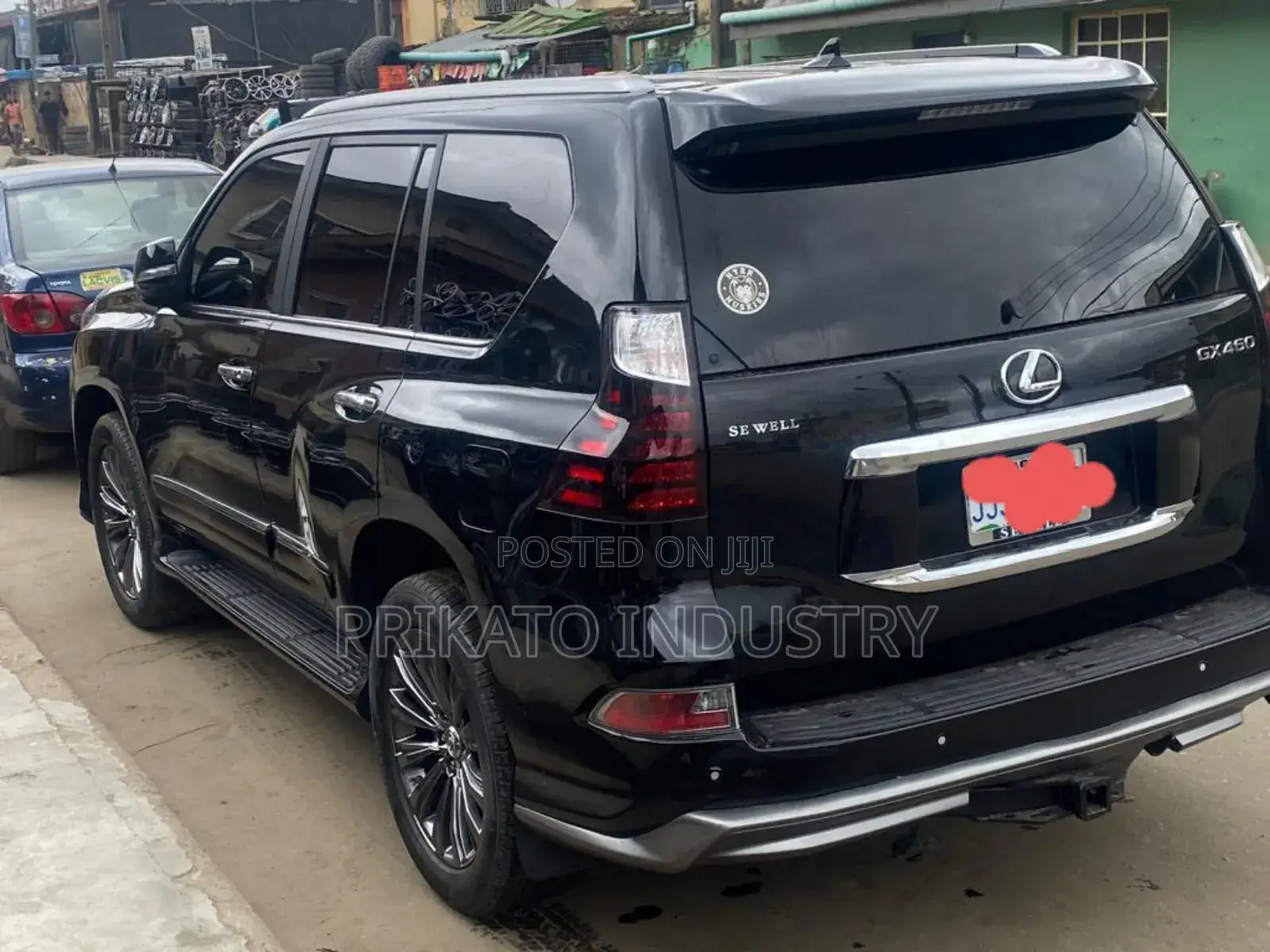 Lexus Suv/ Toyota SUV for Hire/ Rental