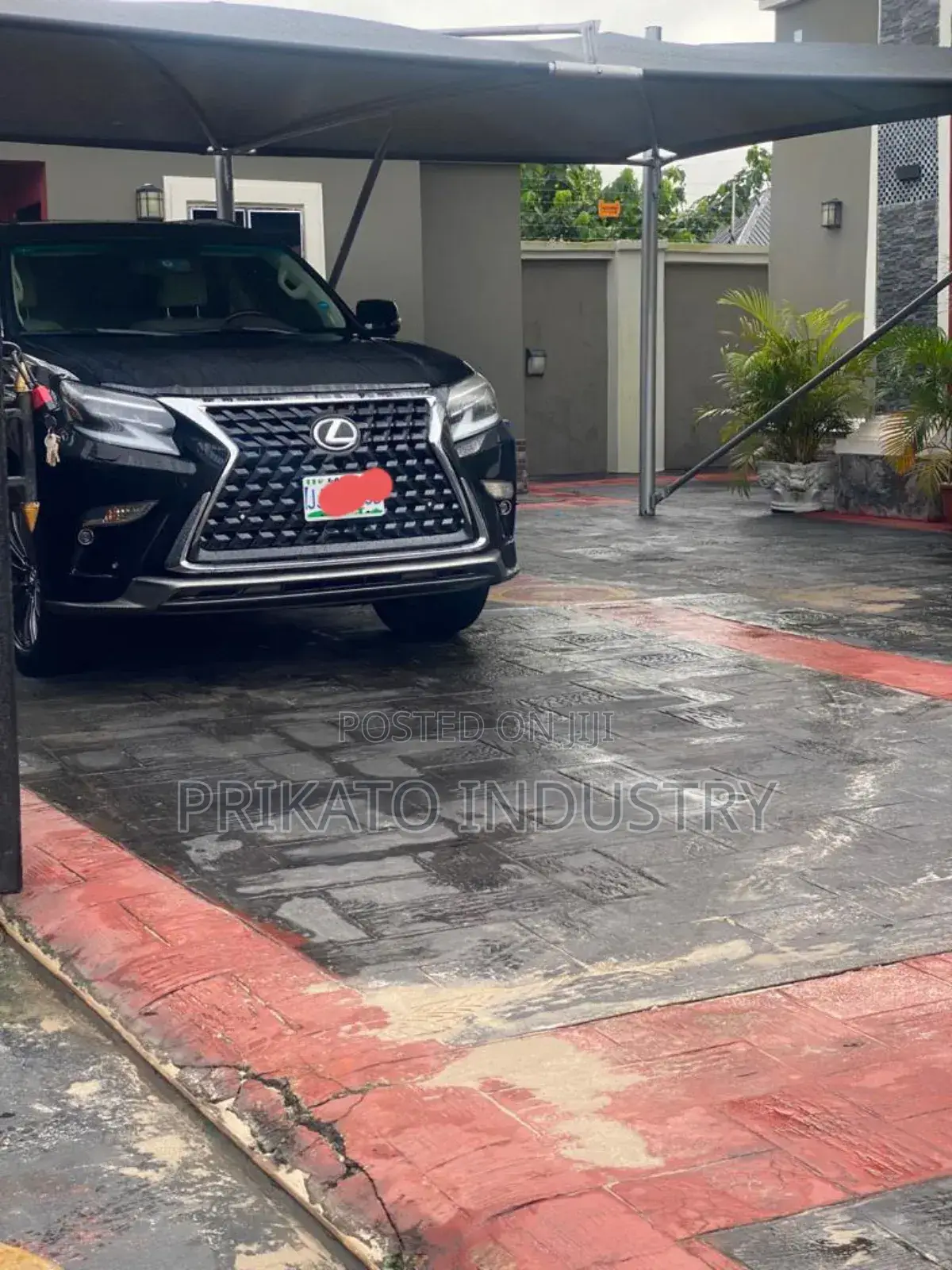 Lexus Suv/ Toyota SUV for Hire/ Rental