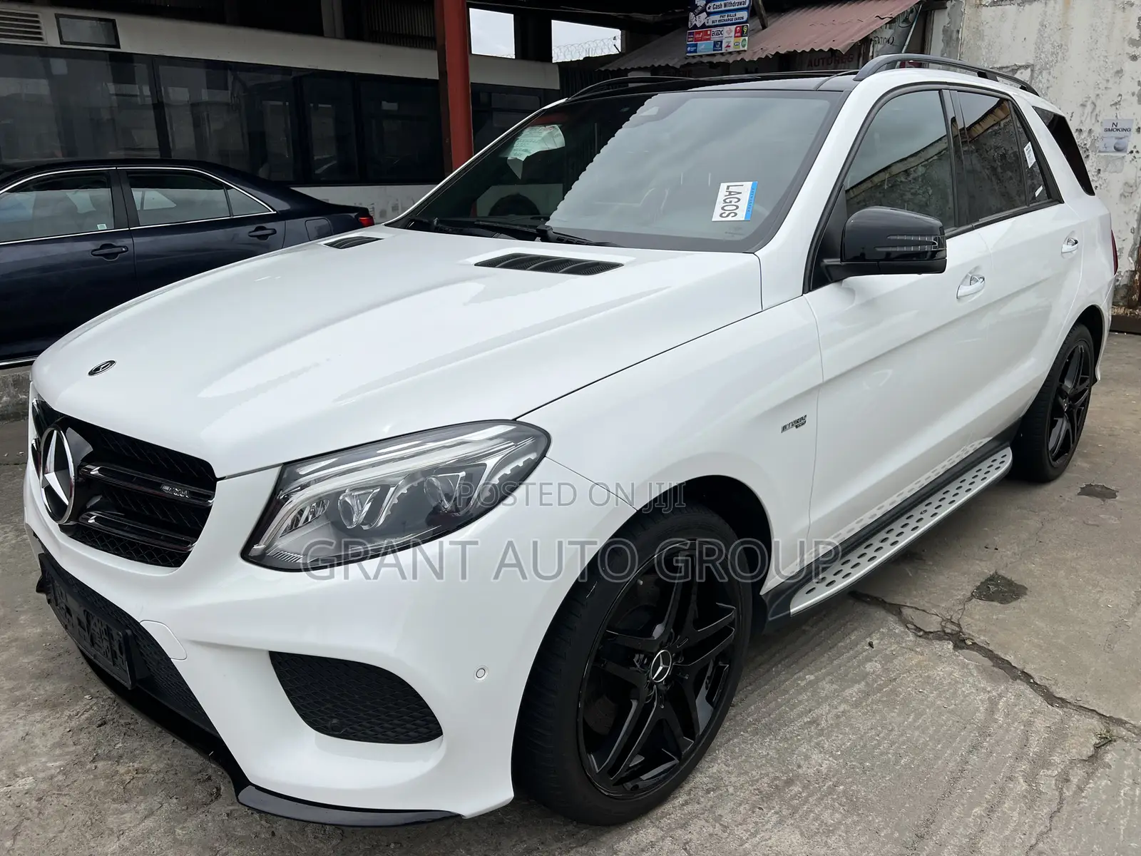 Mercedes-Benz GLE43 2017 White