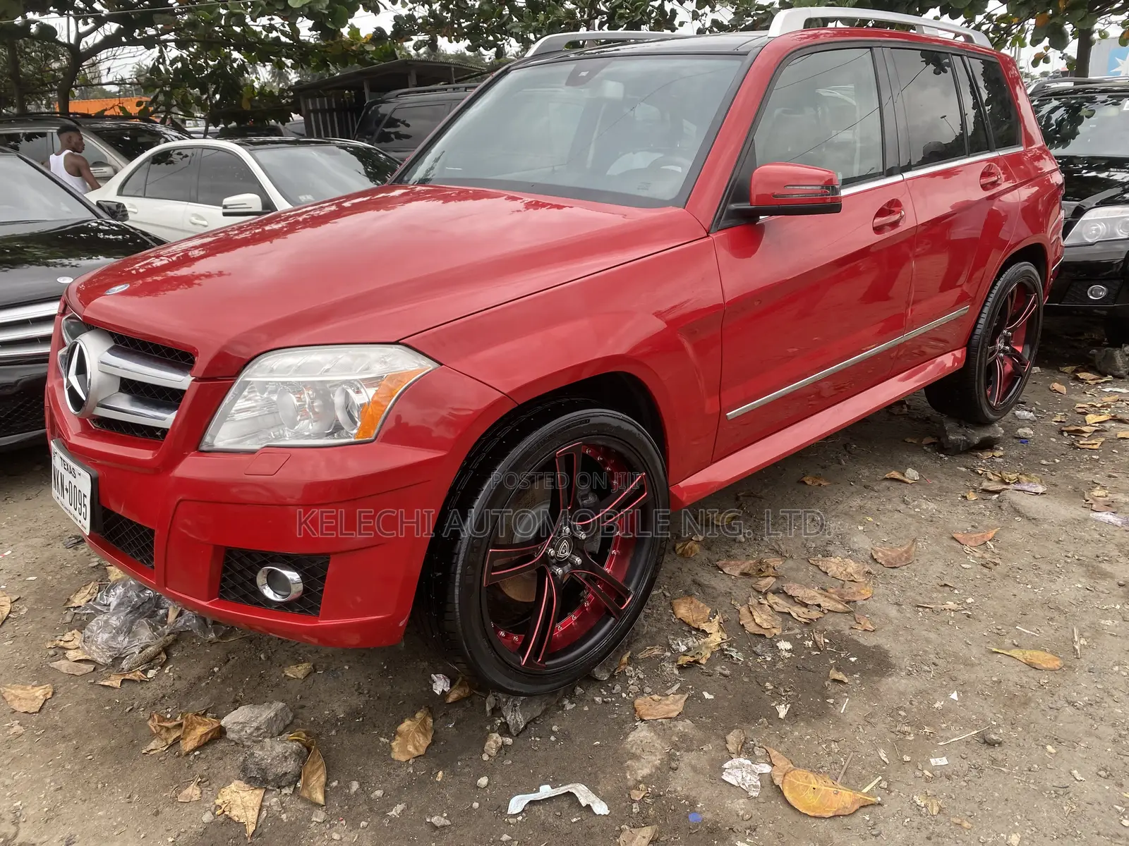 Mercedes-Benz GLK-Class 350 4MATIC 2011 Red