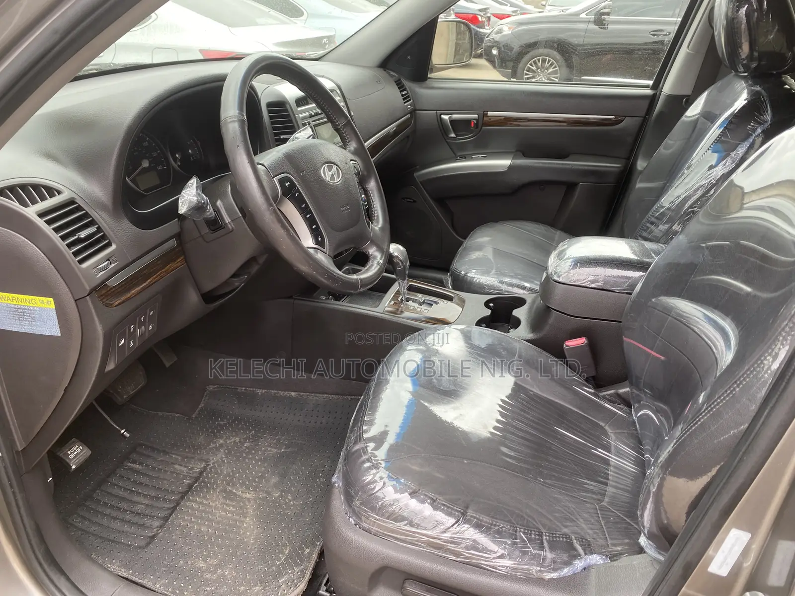 Hyundai Santa Fe Limited 2012 Gray