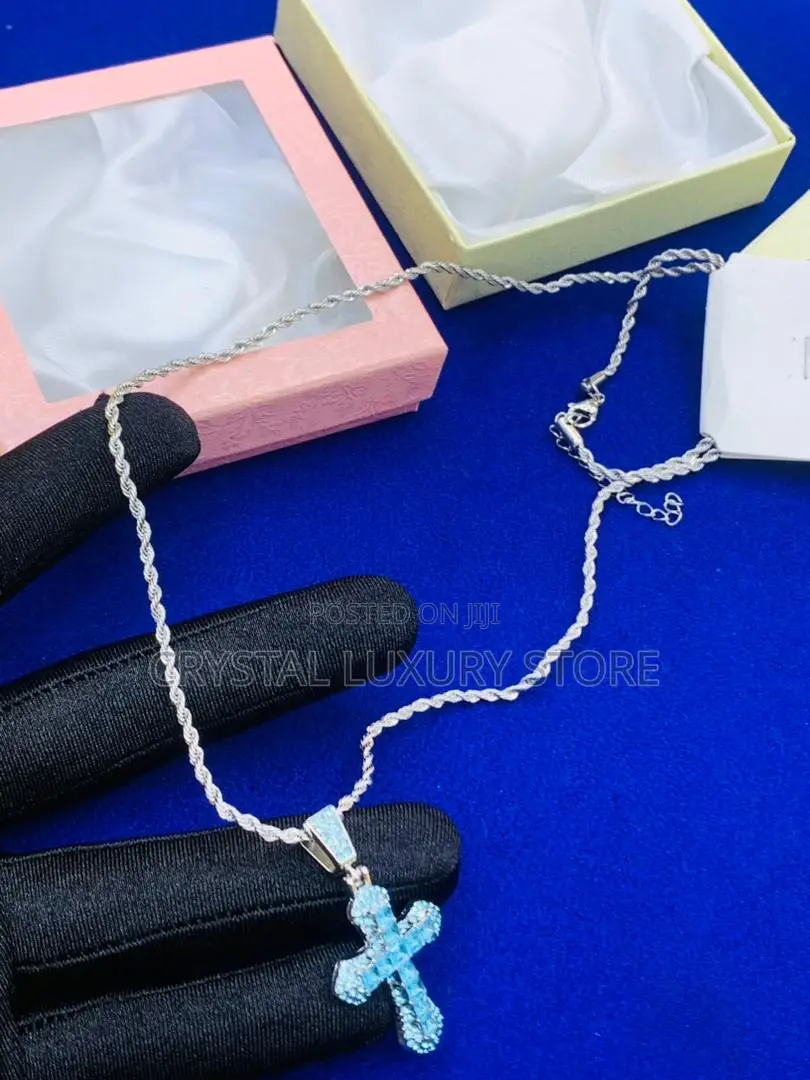 Premium Quality Luxury Unisex Jewelries