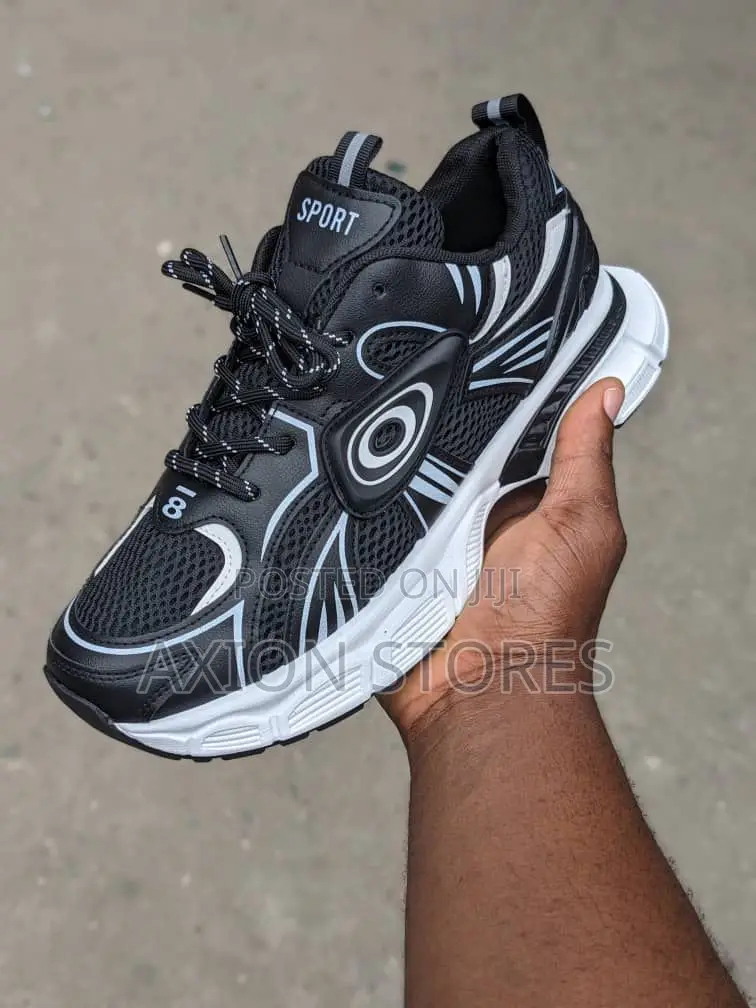 High Quality Fashion Sneakers