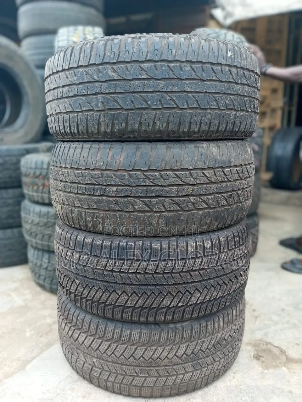 285/45/22 Tires