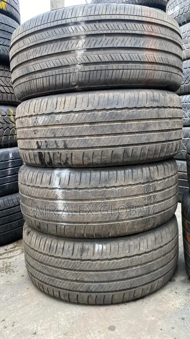 235/45/19 Tires