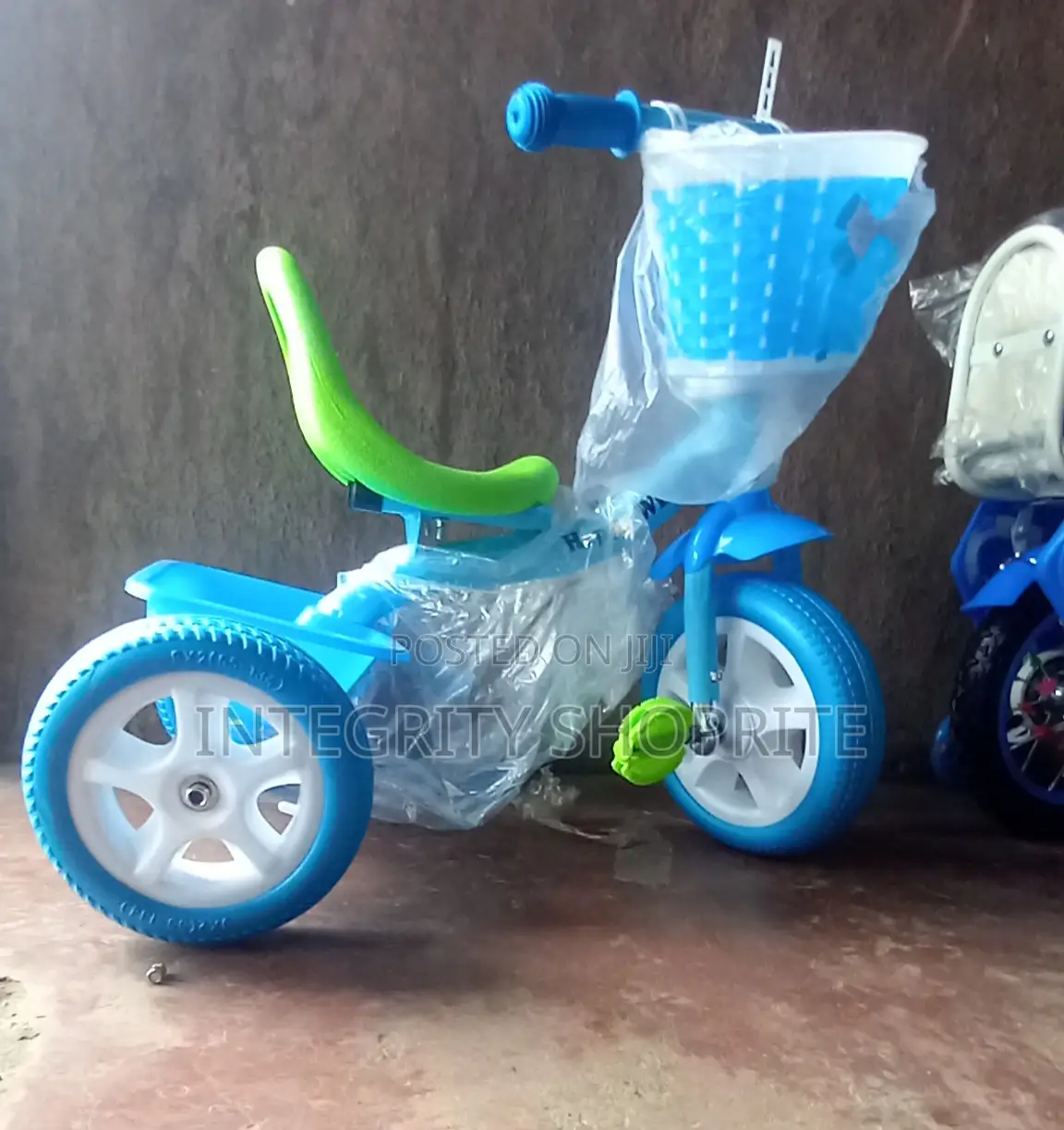 Kids/Children Tricycle (Age 1-4)