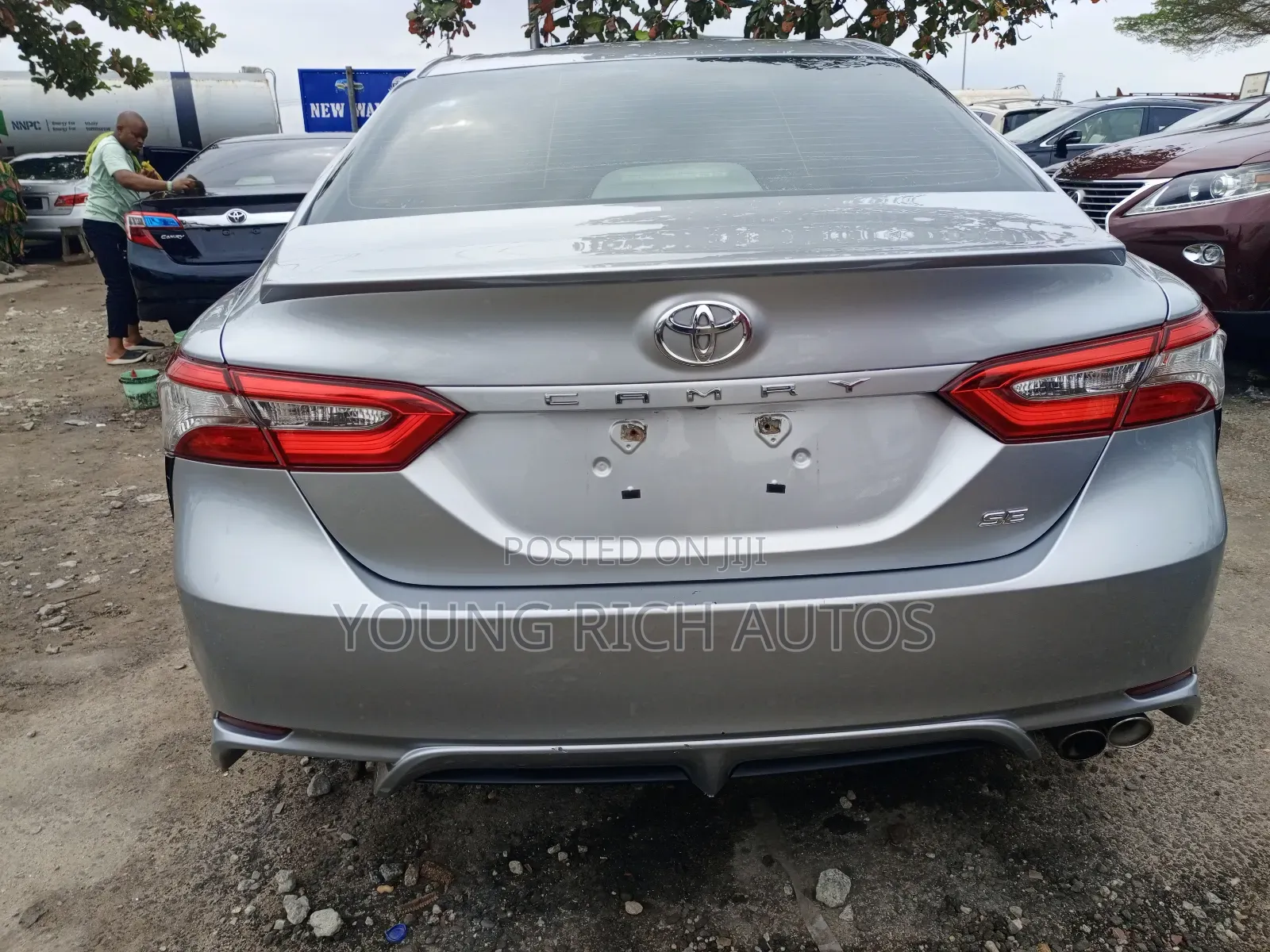 Toyota Camry 2018 Gray