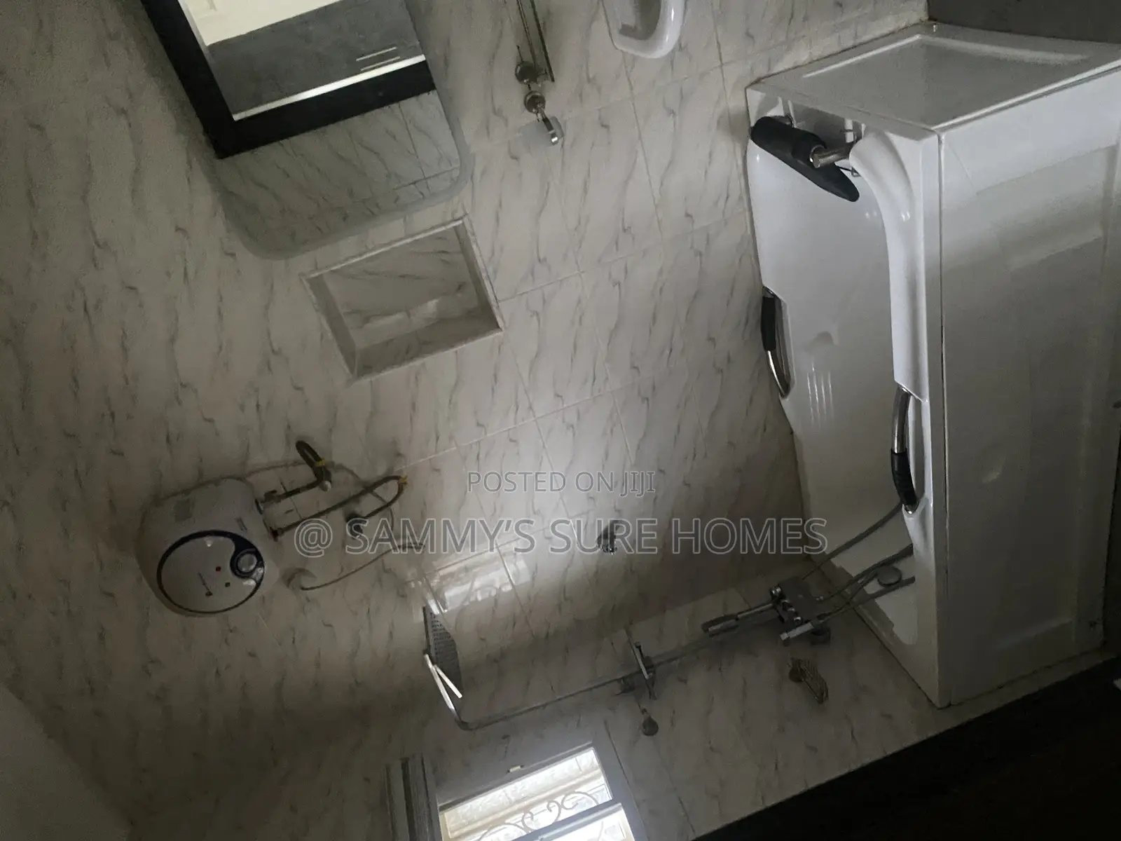 3bdrm Bungalow in Efab Queens Estate, Gwarinpa for rent