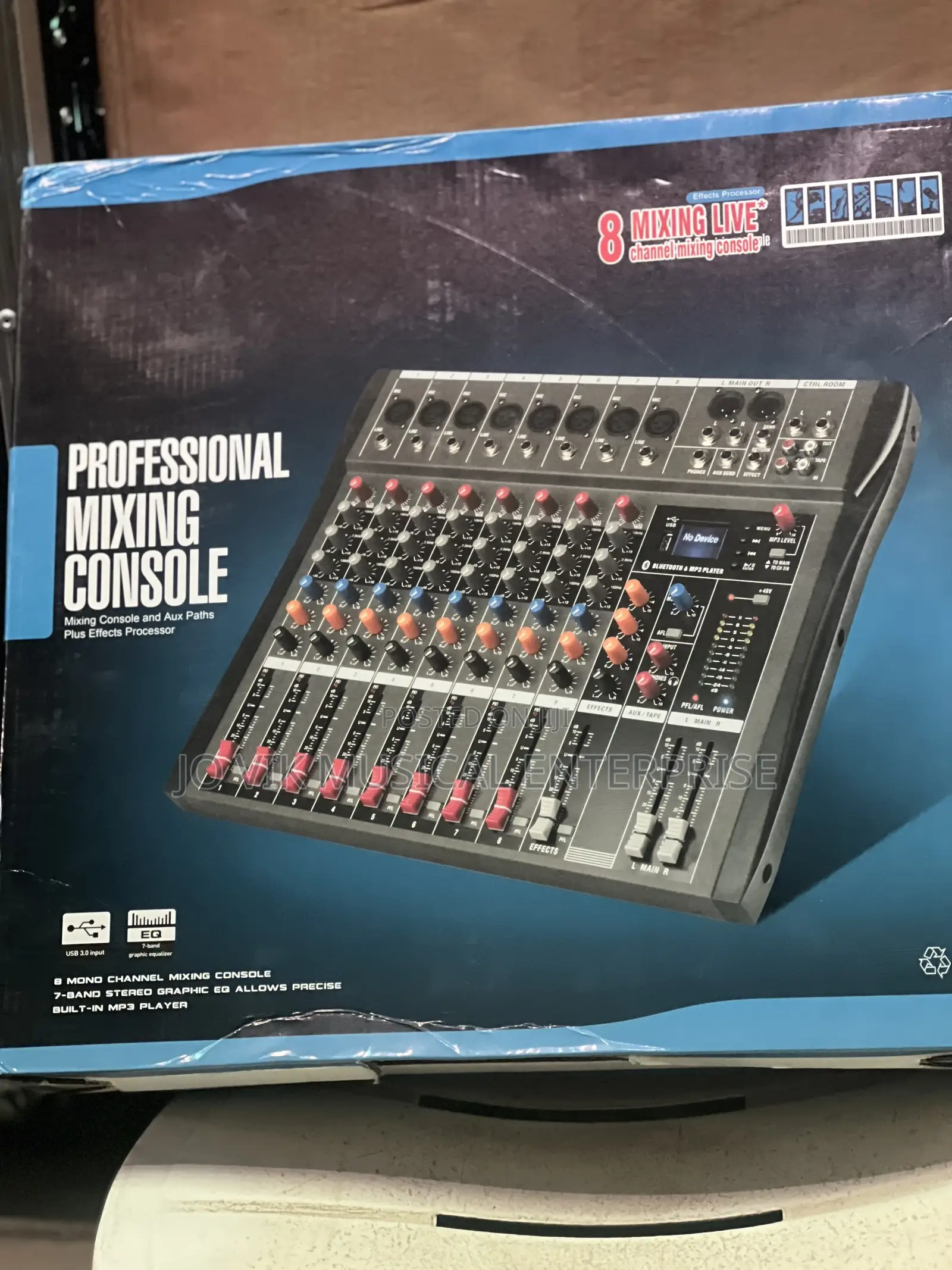 Yahama Professional Mixing Console