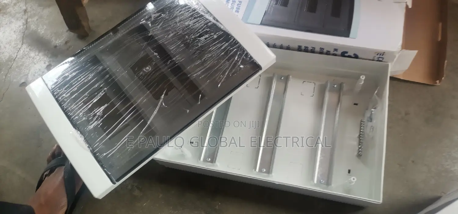 36ways Enclosure Box Breaker