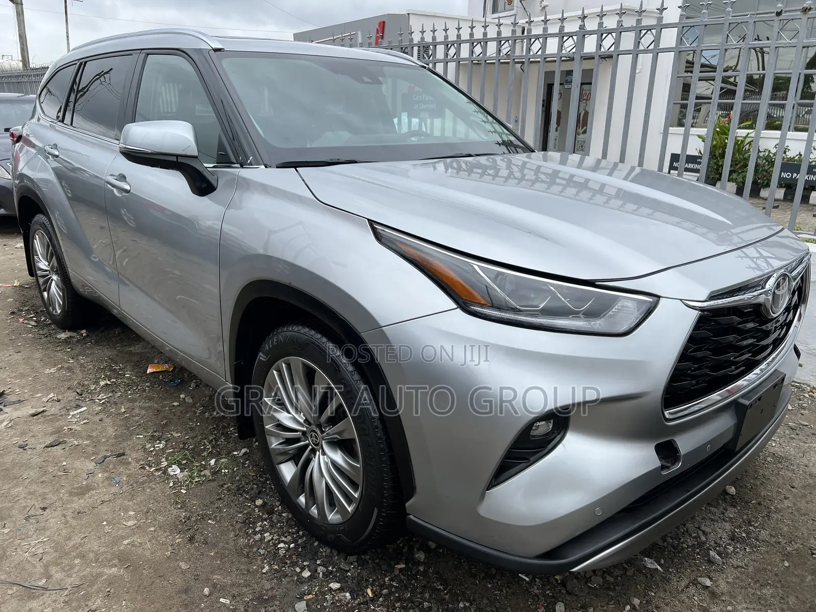 Toyota Highlander Platinum 2022 Silver