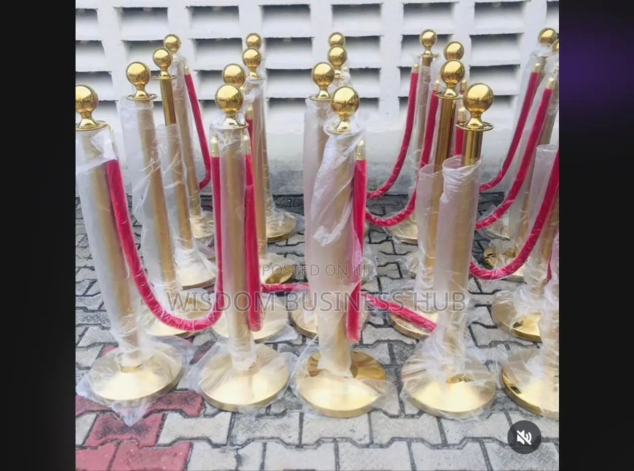 Stanchions/Barricade Set