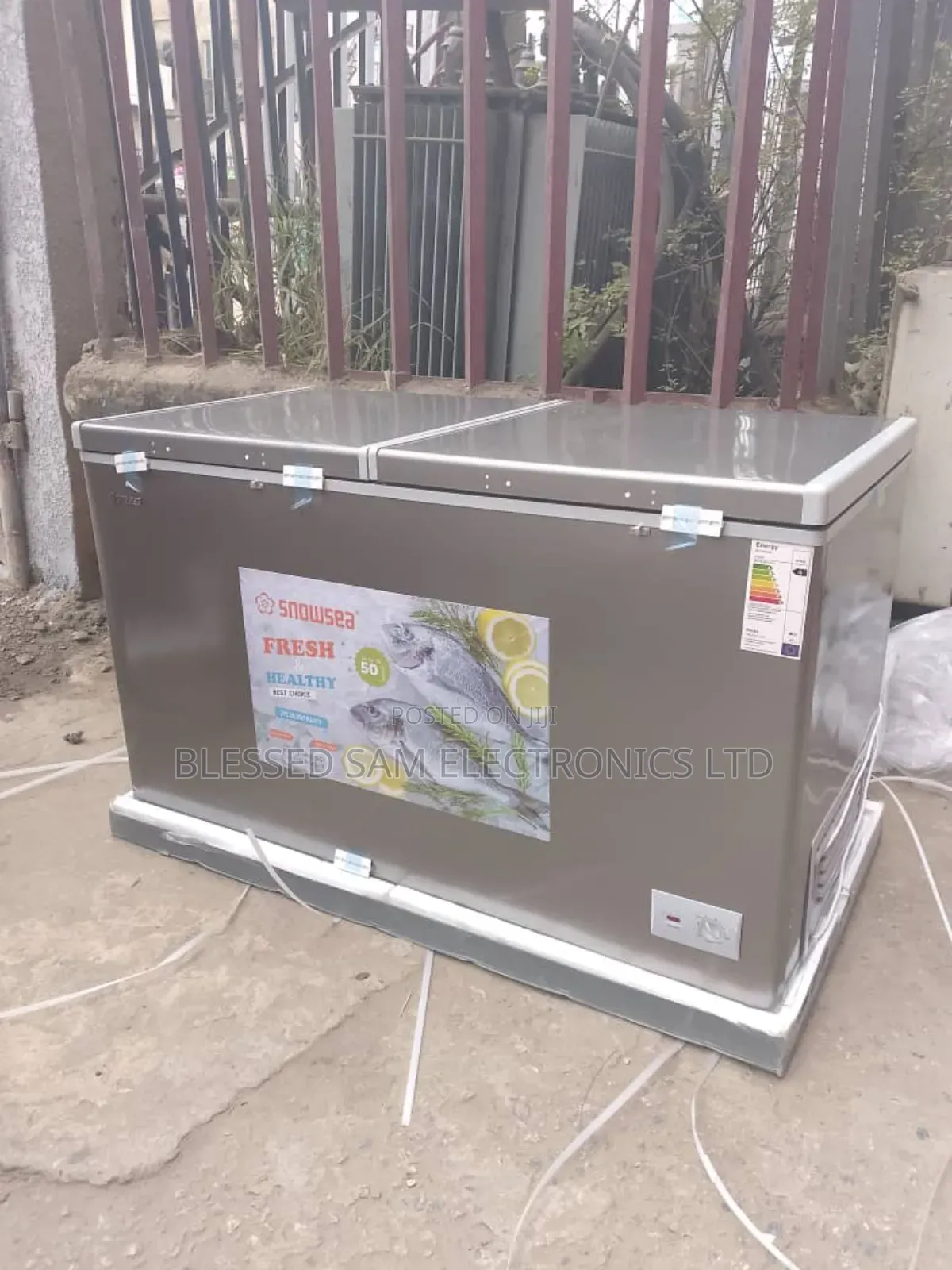 New > Snowsea Double Door Freezer 600_litre Fast Cooling