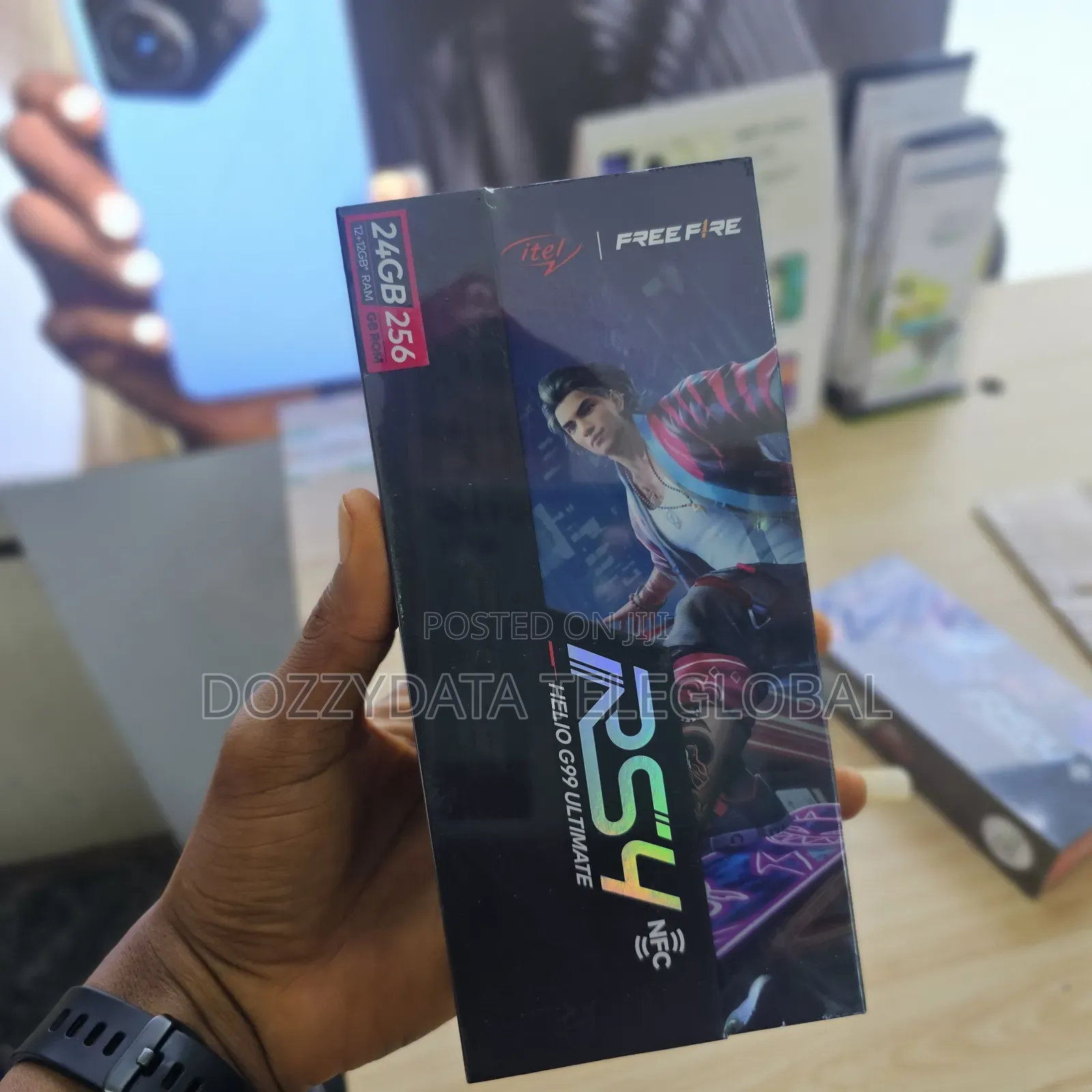 New Itel RS4 256 GB