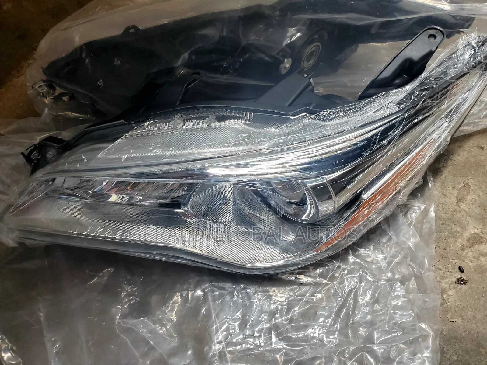 Head Lamp Toyota Camry 2015 Set