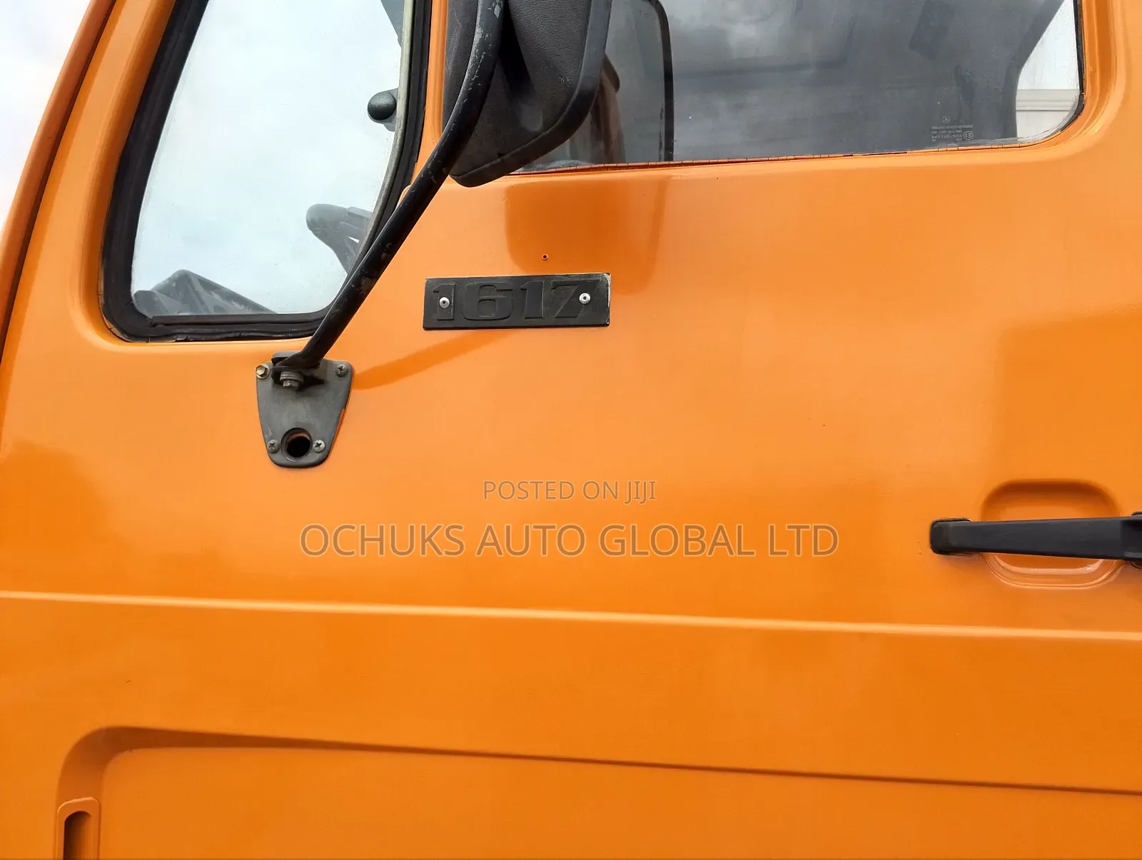 M/Benz Water Tank Truck 1617 Model