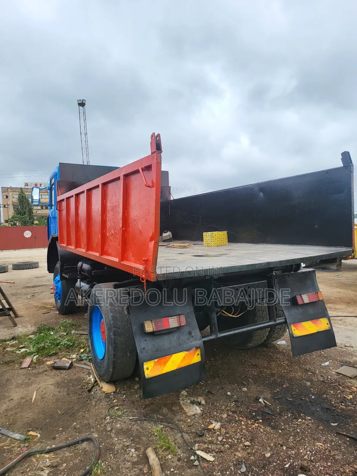 Man Truck Dump With 4x4