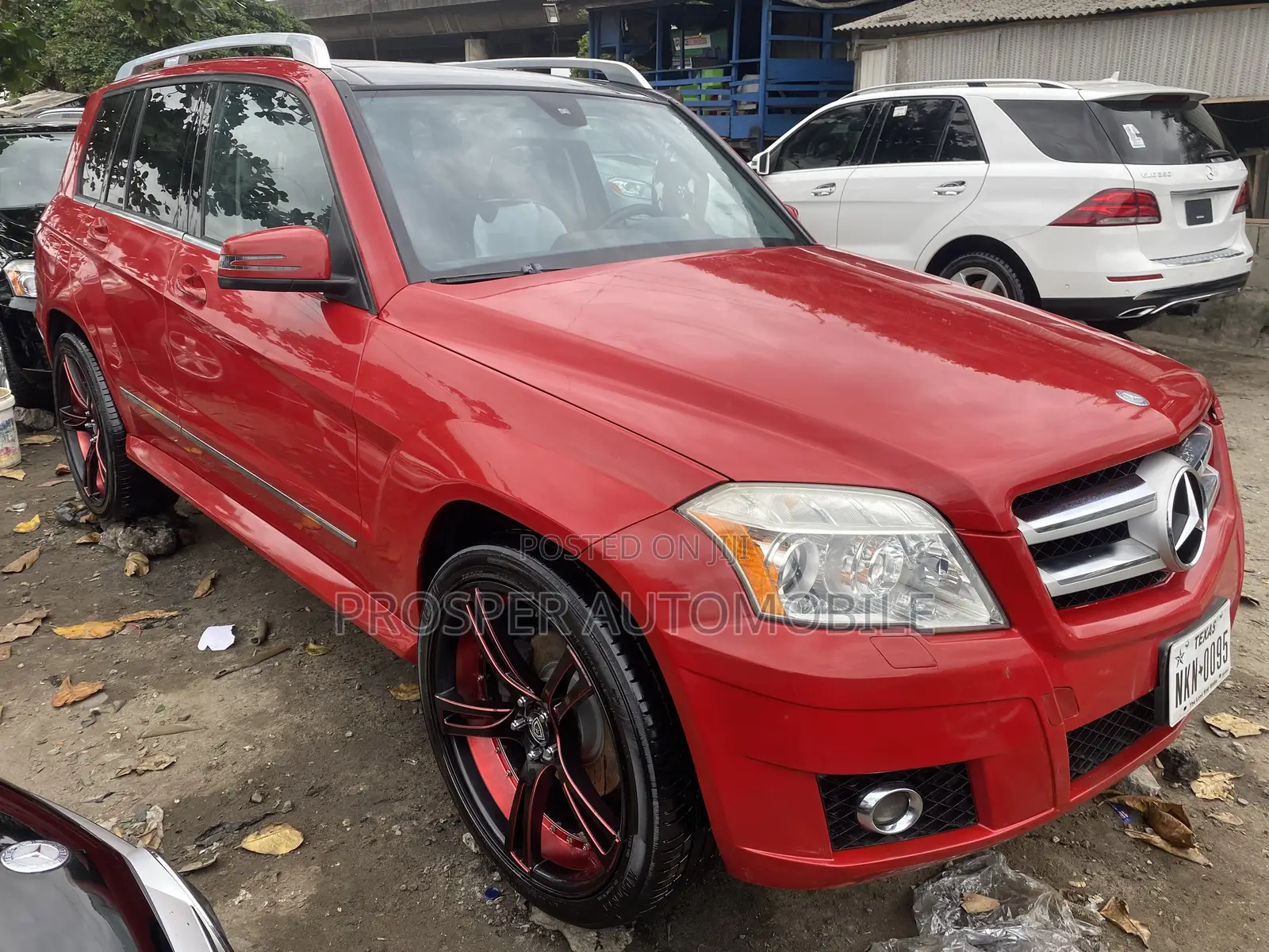 Mercedes-Benz GLK-Class 350 4MATIC 2010 Red