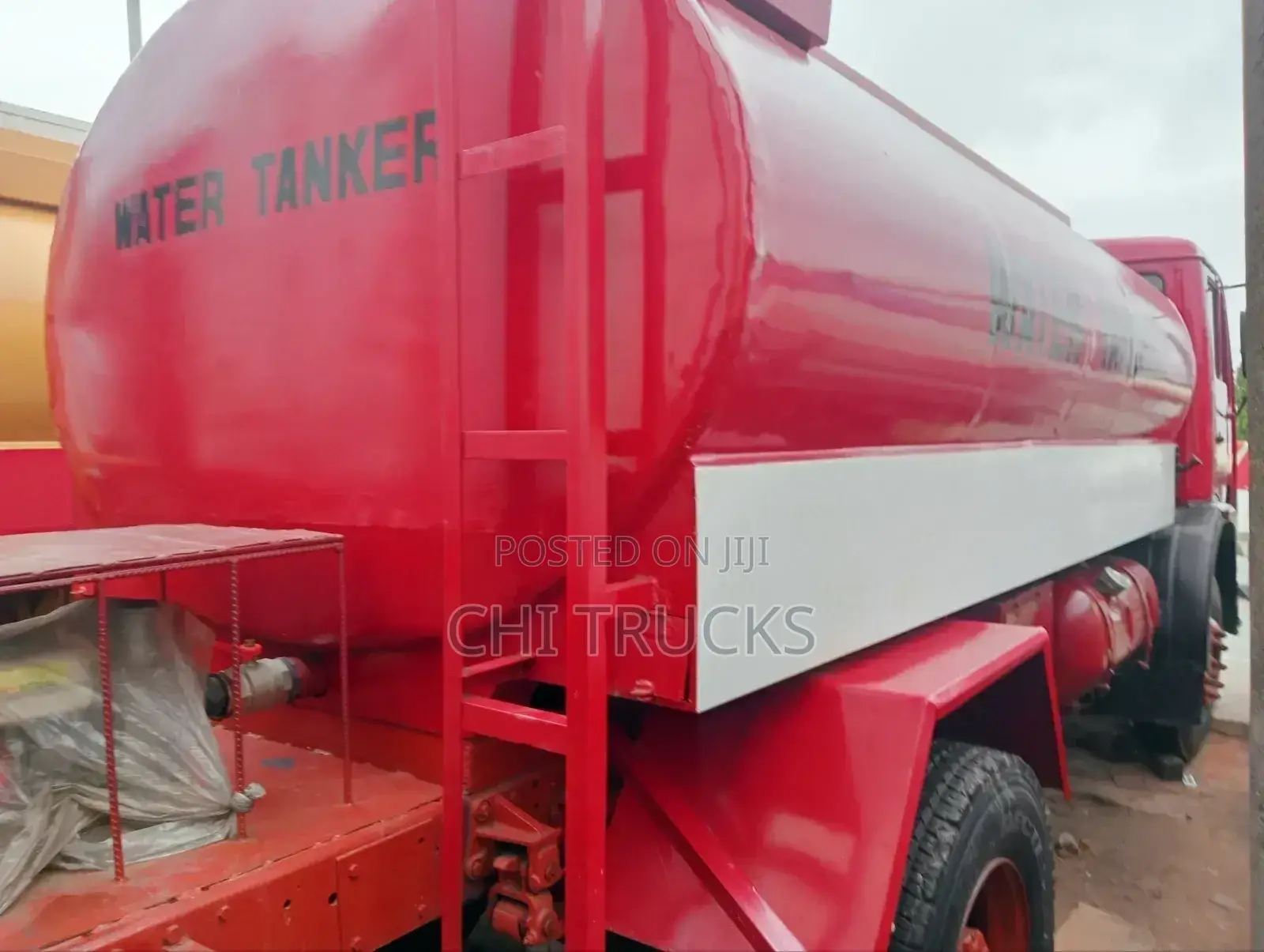 Mercedes Benz Water Tanker Truck 13lt Red Colour