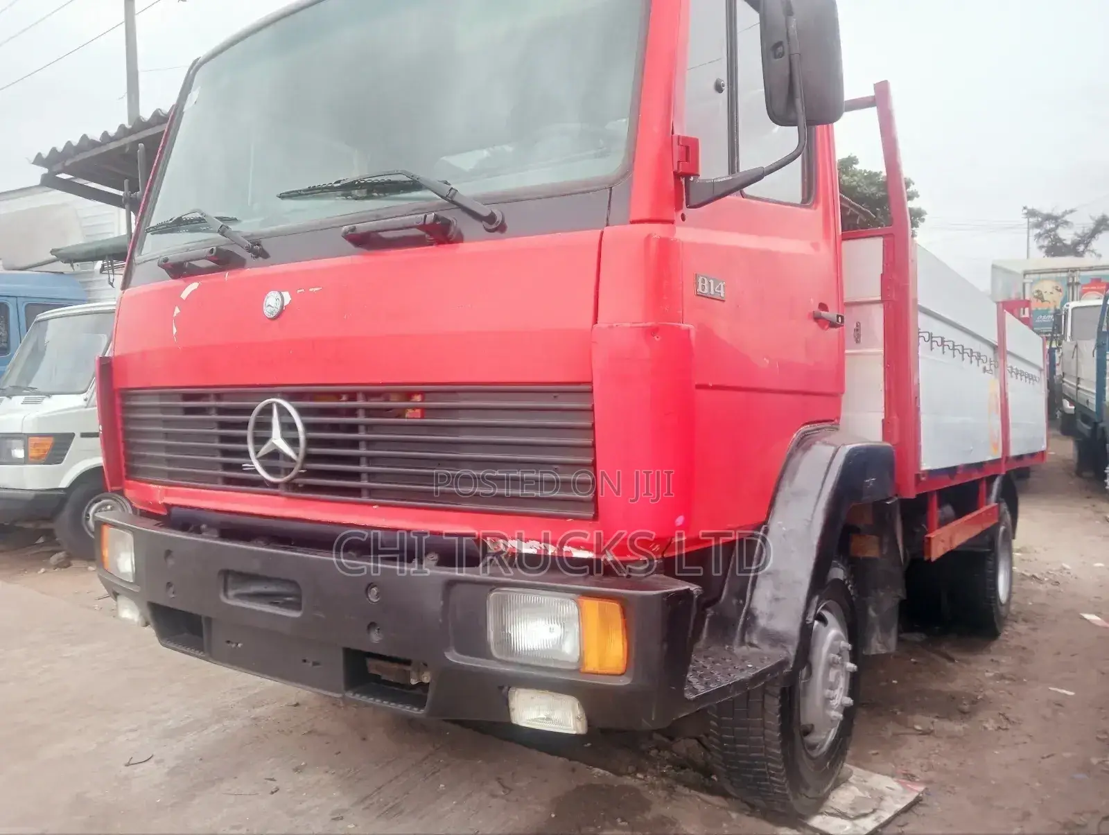 Mercedes Benz 814 Block Industries Truck