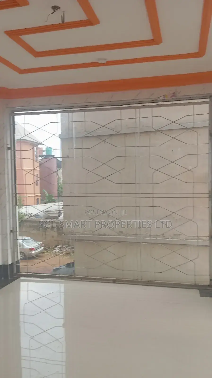 Double Office Space to Let at Ziks Avenue