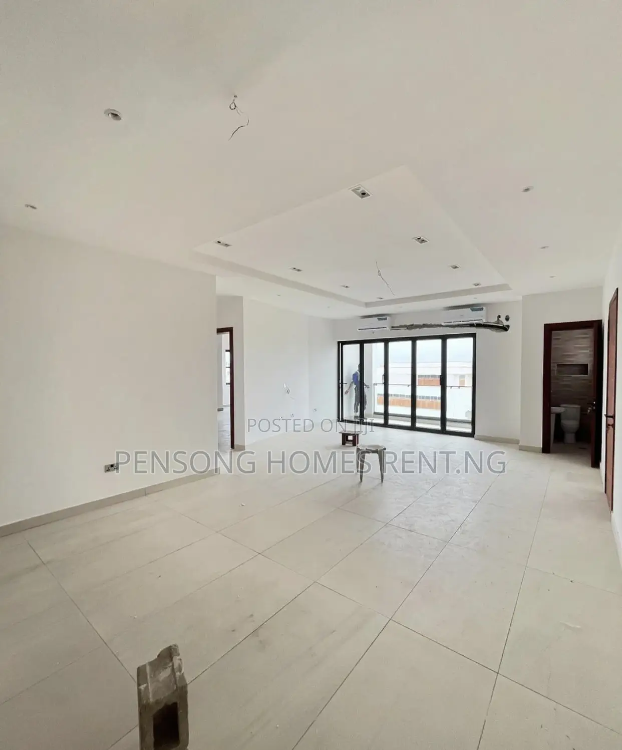 3bdrm Apartment in Banana Island for rent