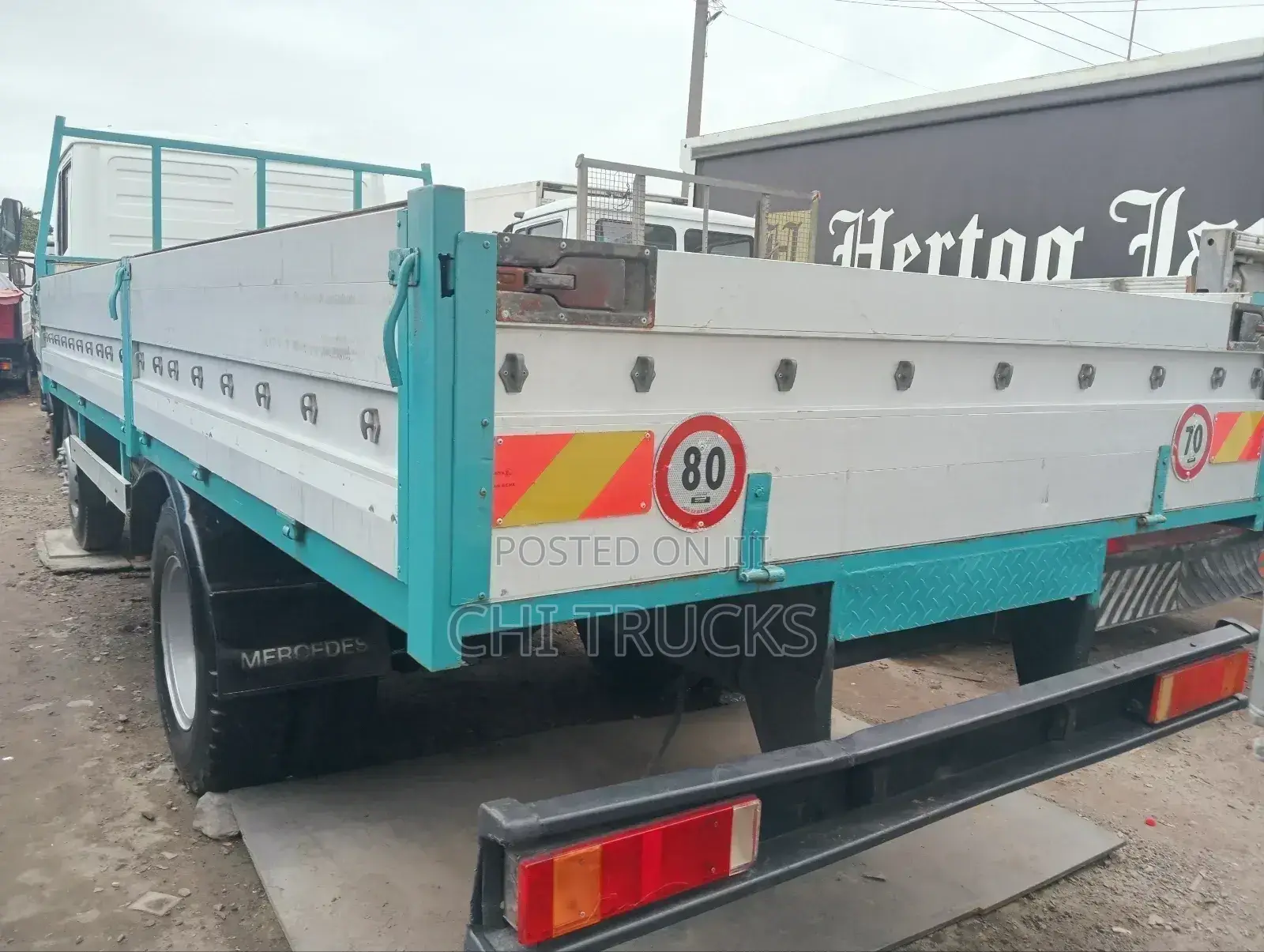 Mercedes Truck 1114 Non Turbo