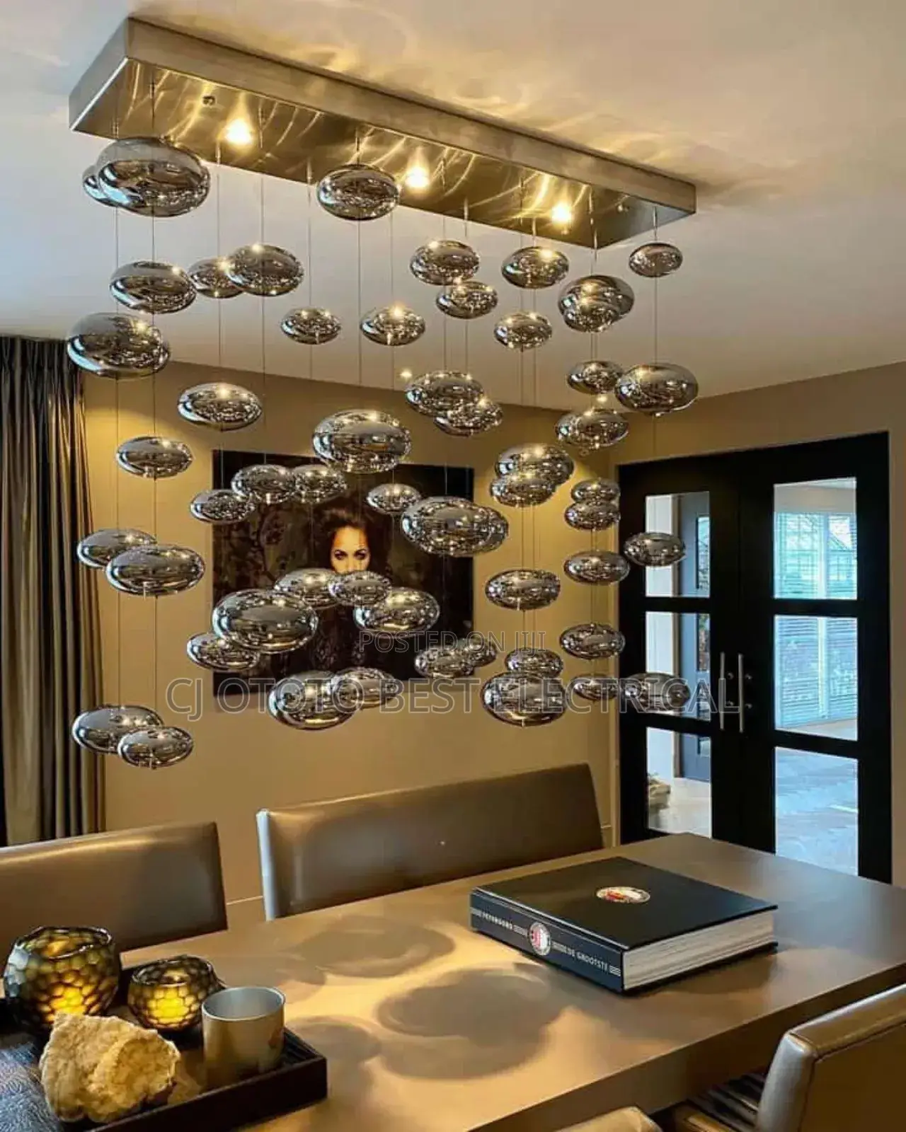 Luxury Light 2024 Model Size 800mm , Display 3 Colors.