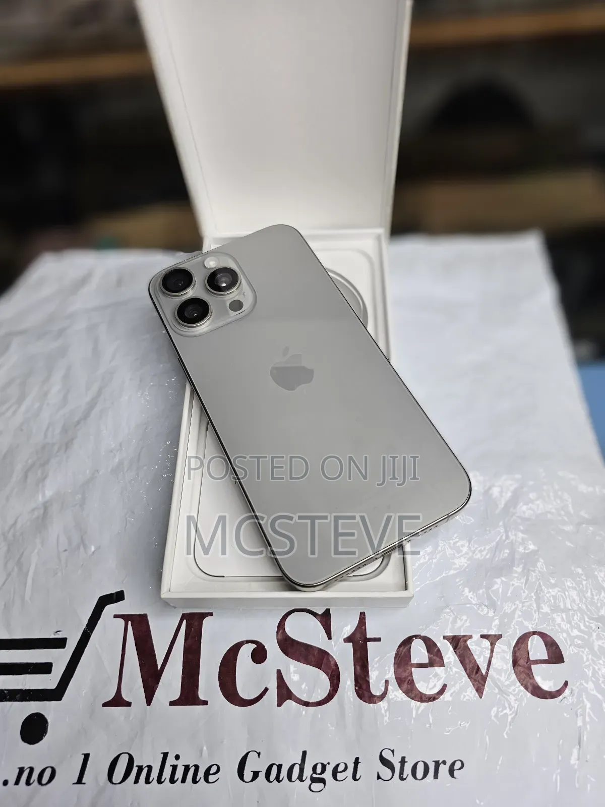 Apple iPhone 15 Pro Max 256 GB