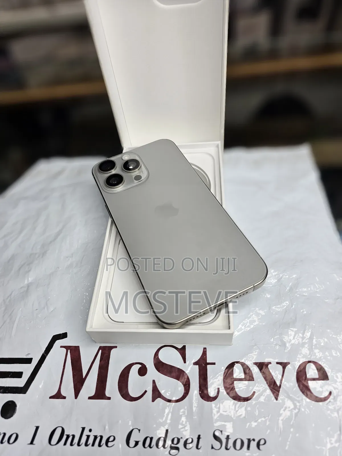 Apple iPhone 15 Pro Max 256 GB