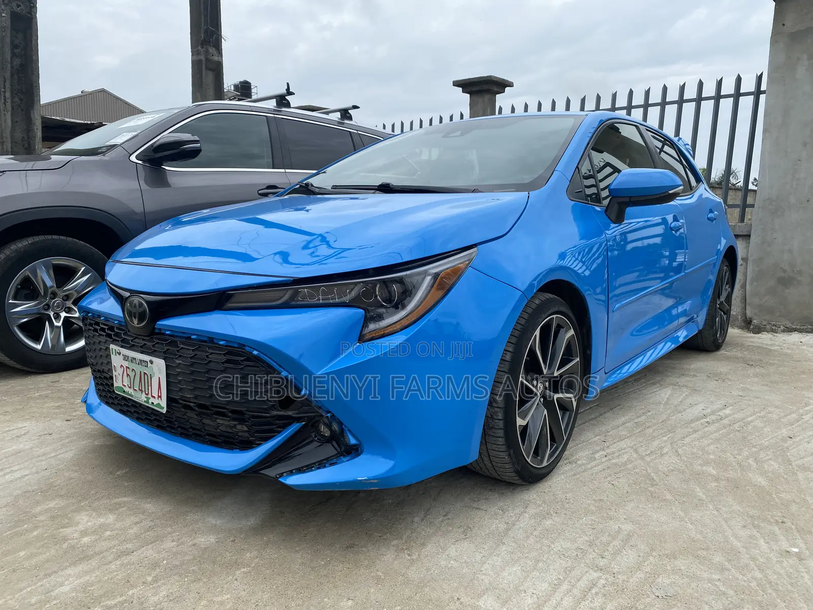 Toyota Corolla XSE (1.8L 4cyl 2A) 2019 Blue