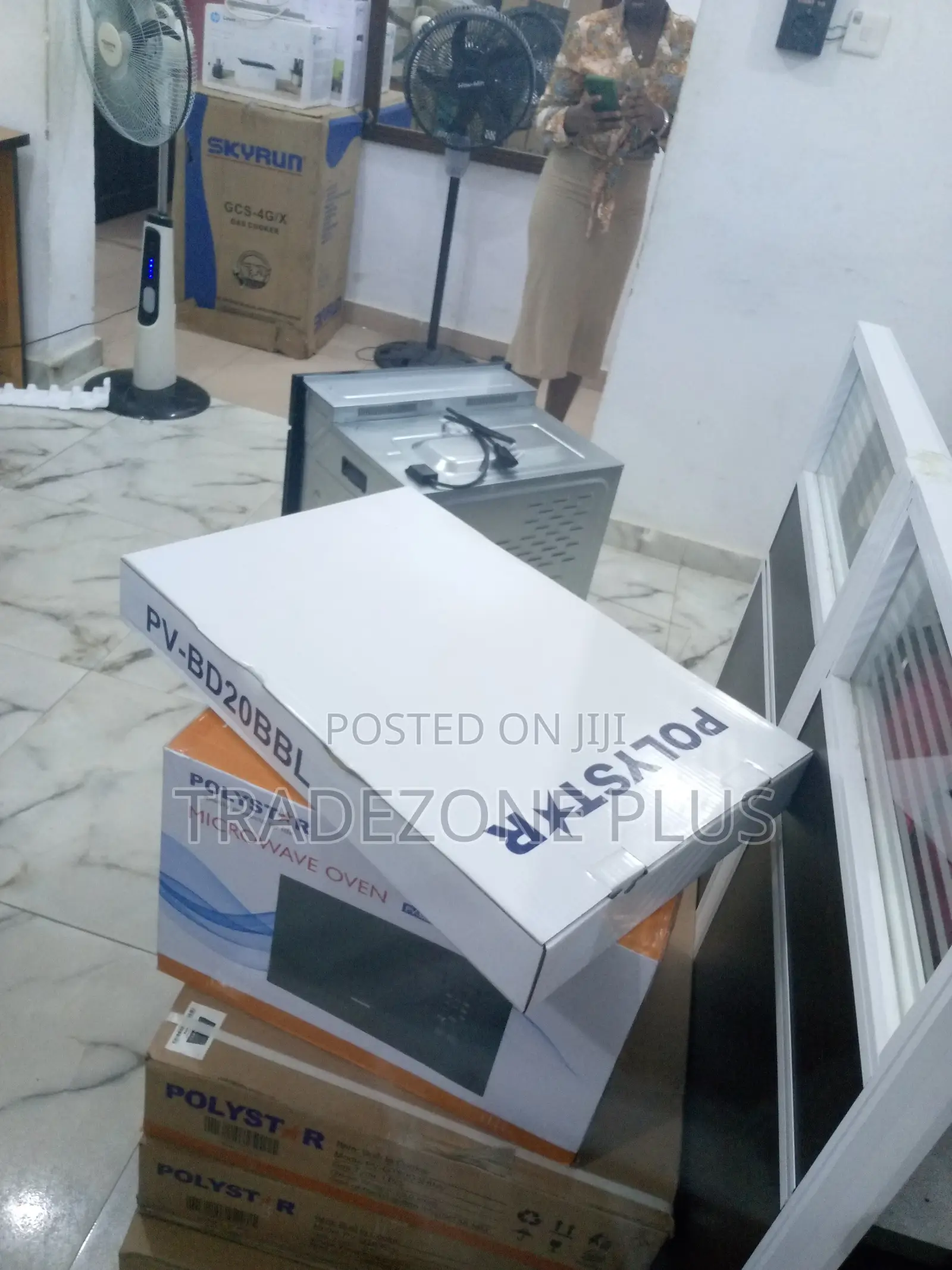 Best in Polystar Built in Microwave Oven
