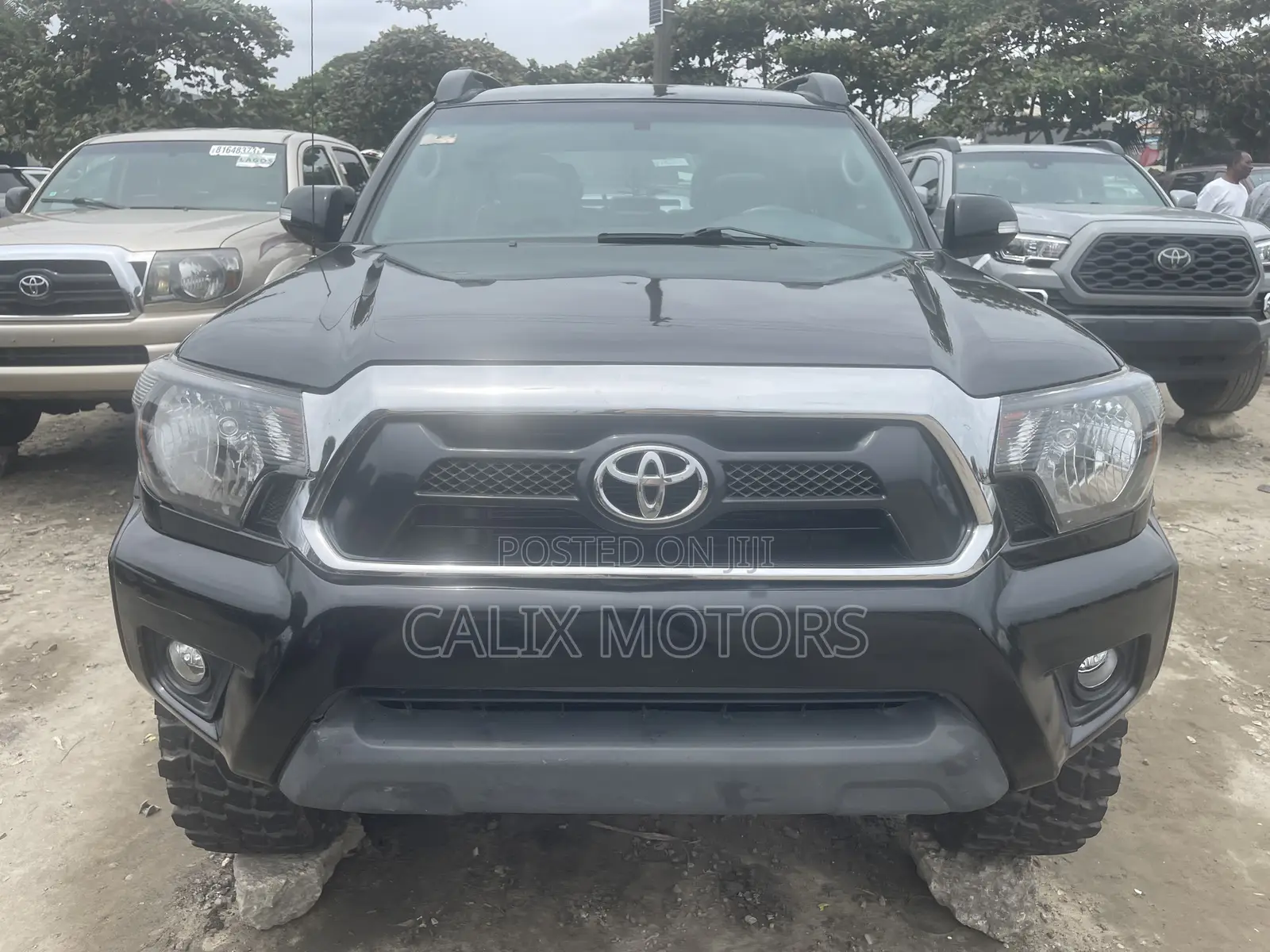 Toyota Tacoma 2013 Black