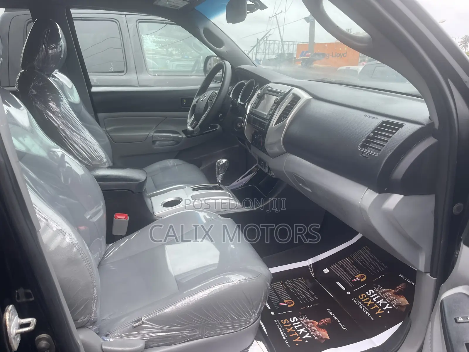 Toyota Tacoma 2011 Black